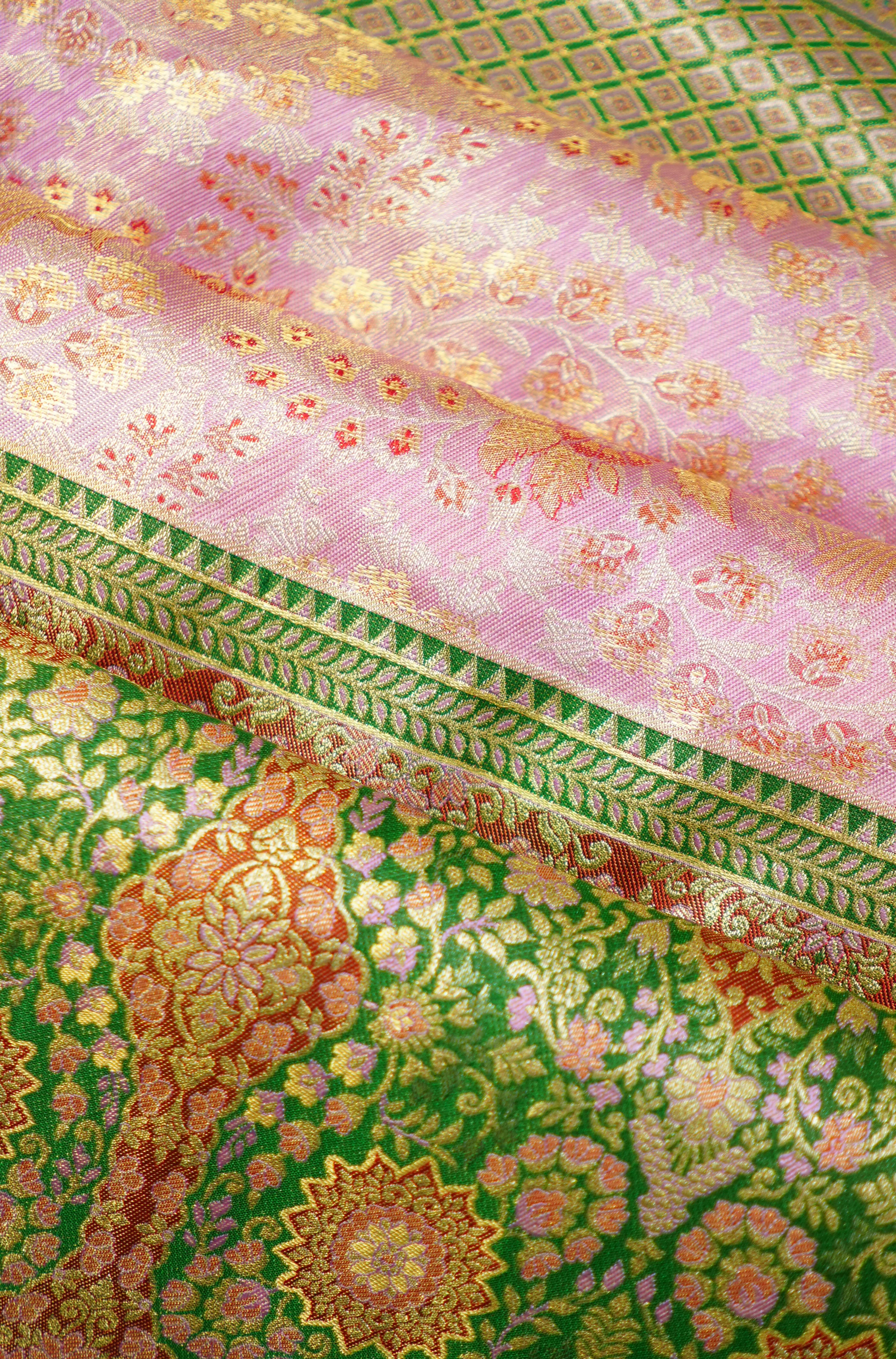 Baby Pink Kanchi Pattu Saree With Green Color Border - Image 2