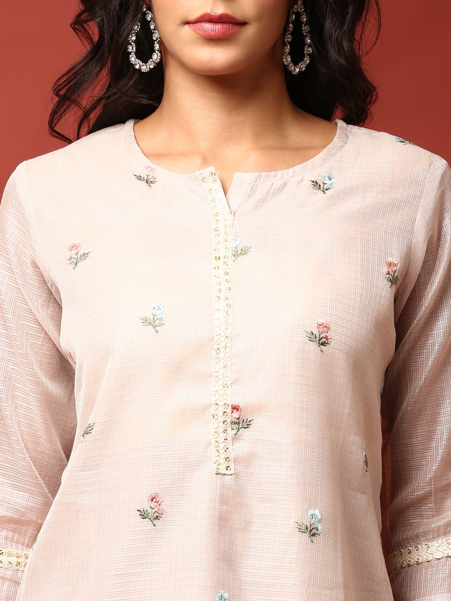 Beige chanderi thread work embroidery three piece suit set - Image 4