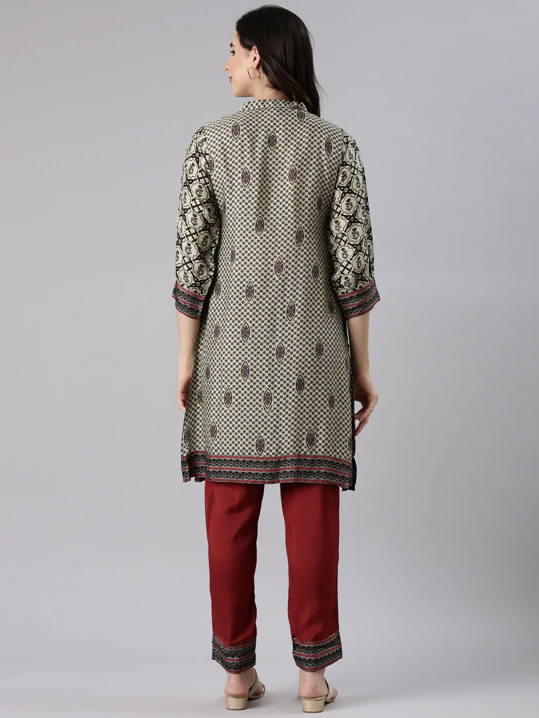 Beige Muslin Printed Two Piece Set - Image 3