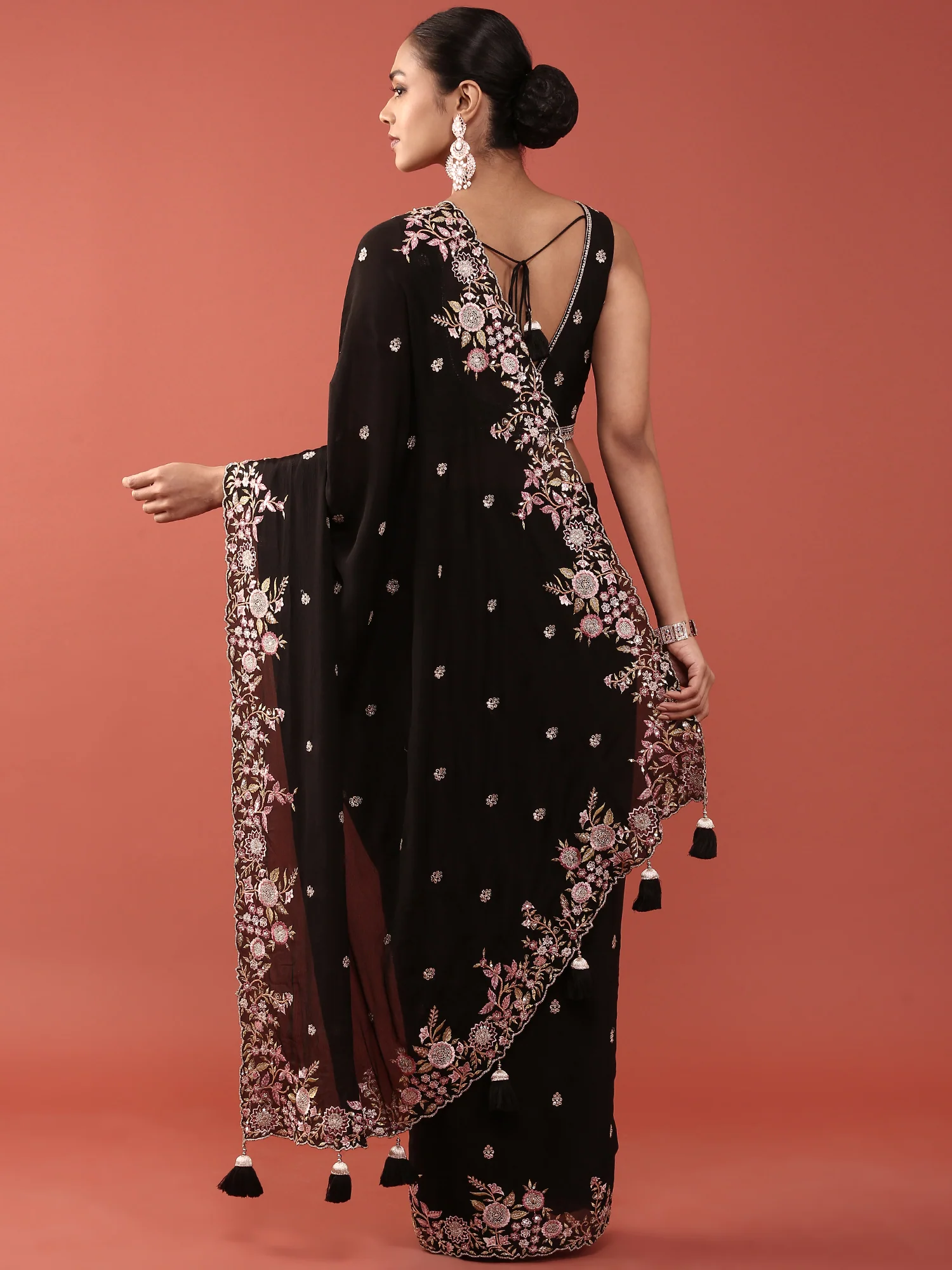 Black Crepe Embroidery Saree With Readymade Blouse - Image 2