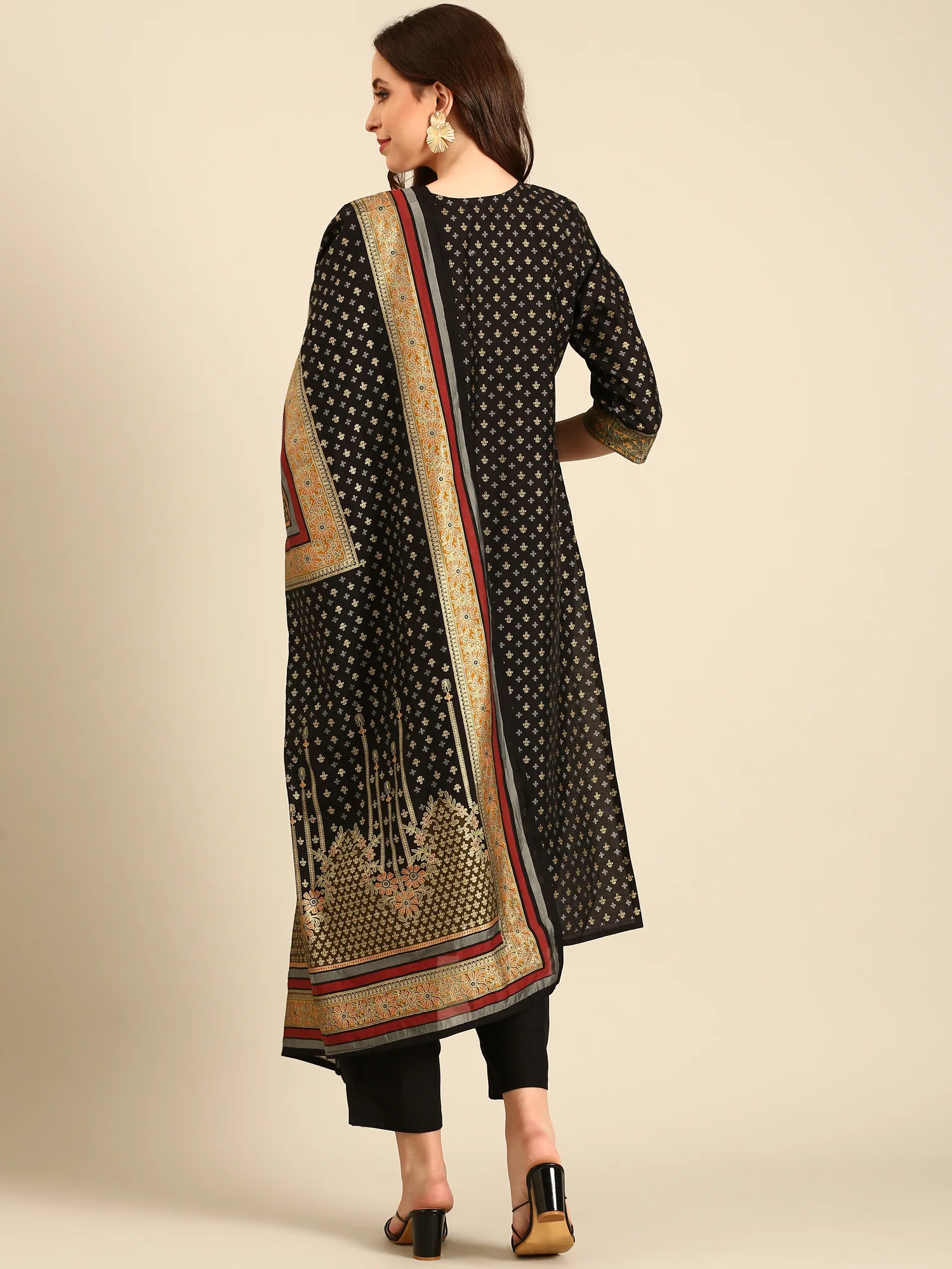 Black Foil printed kurta set with silk duppata - Image 4