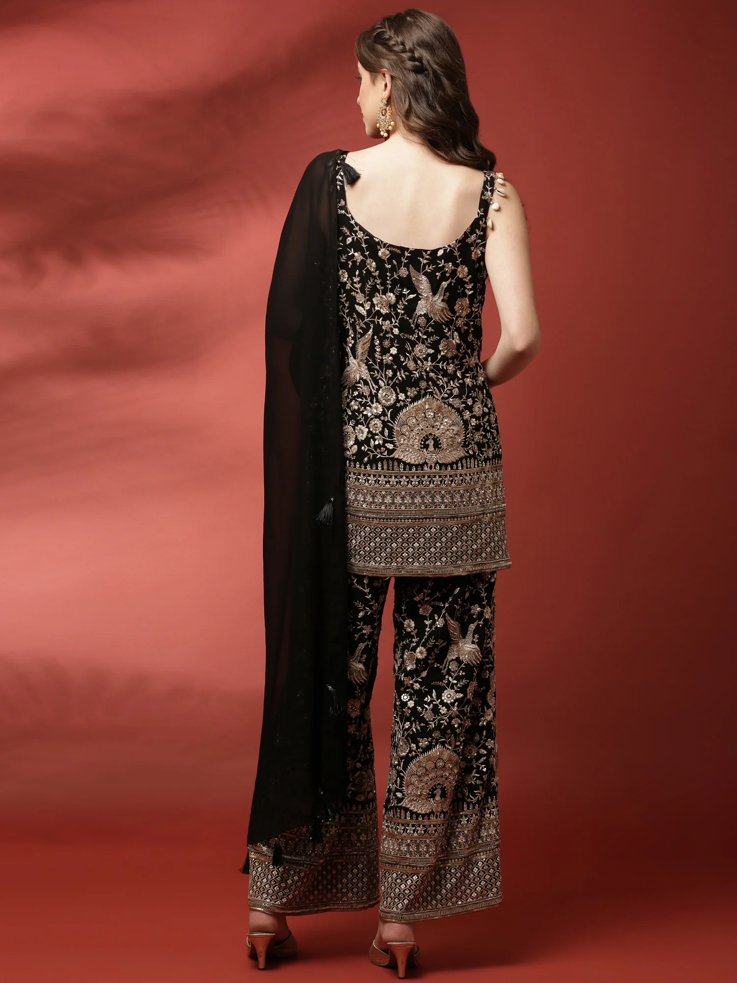 Black Geogrettte Palazoo Set With Embroiderey - Image 3