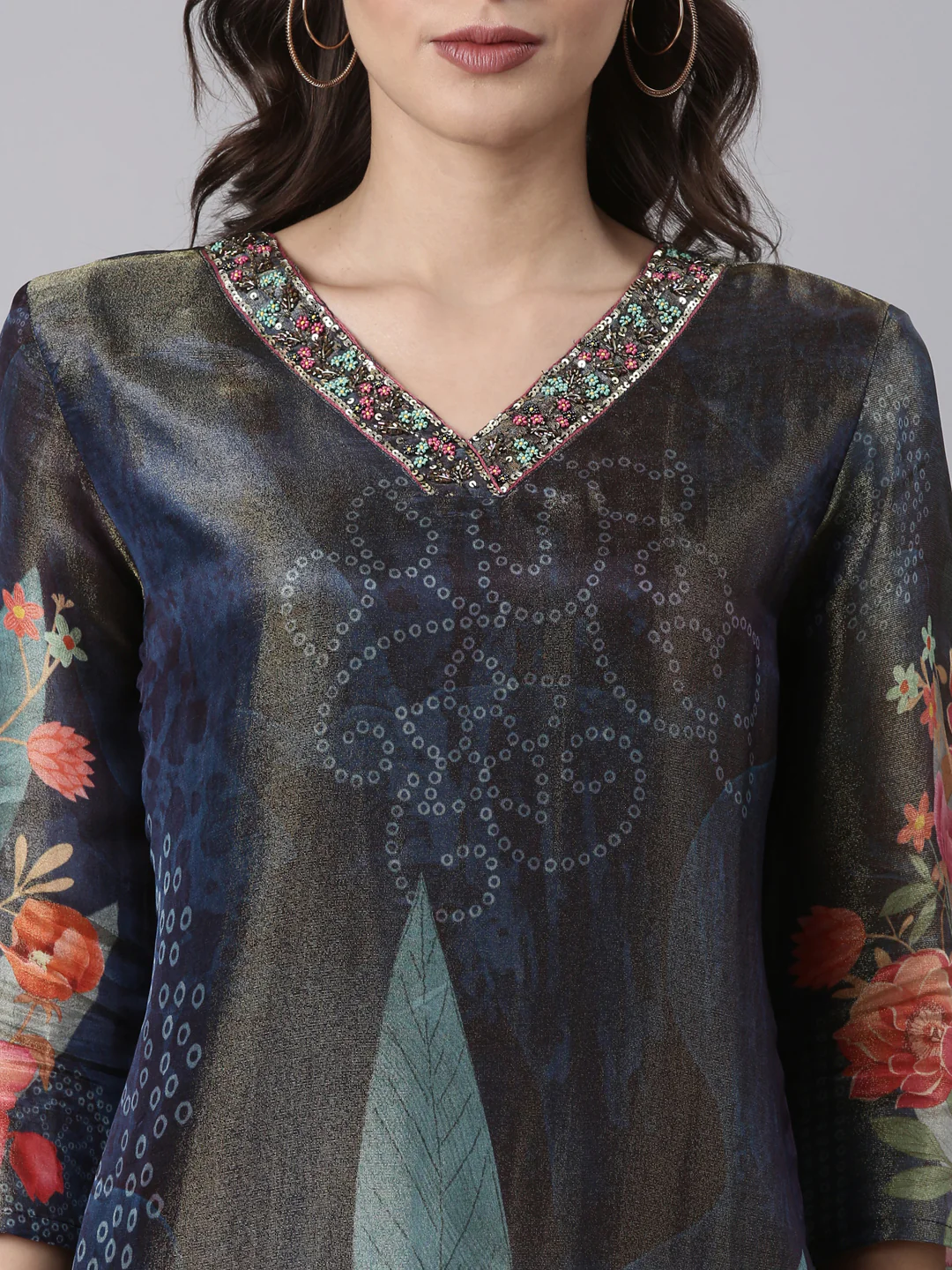 Black Tissue Printed Three Piece Set - Image 4