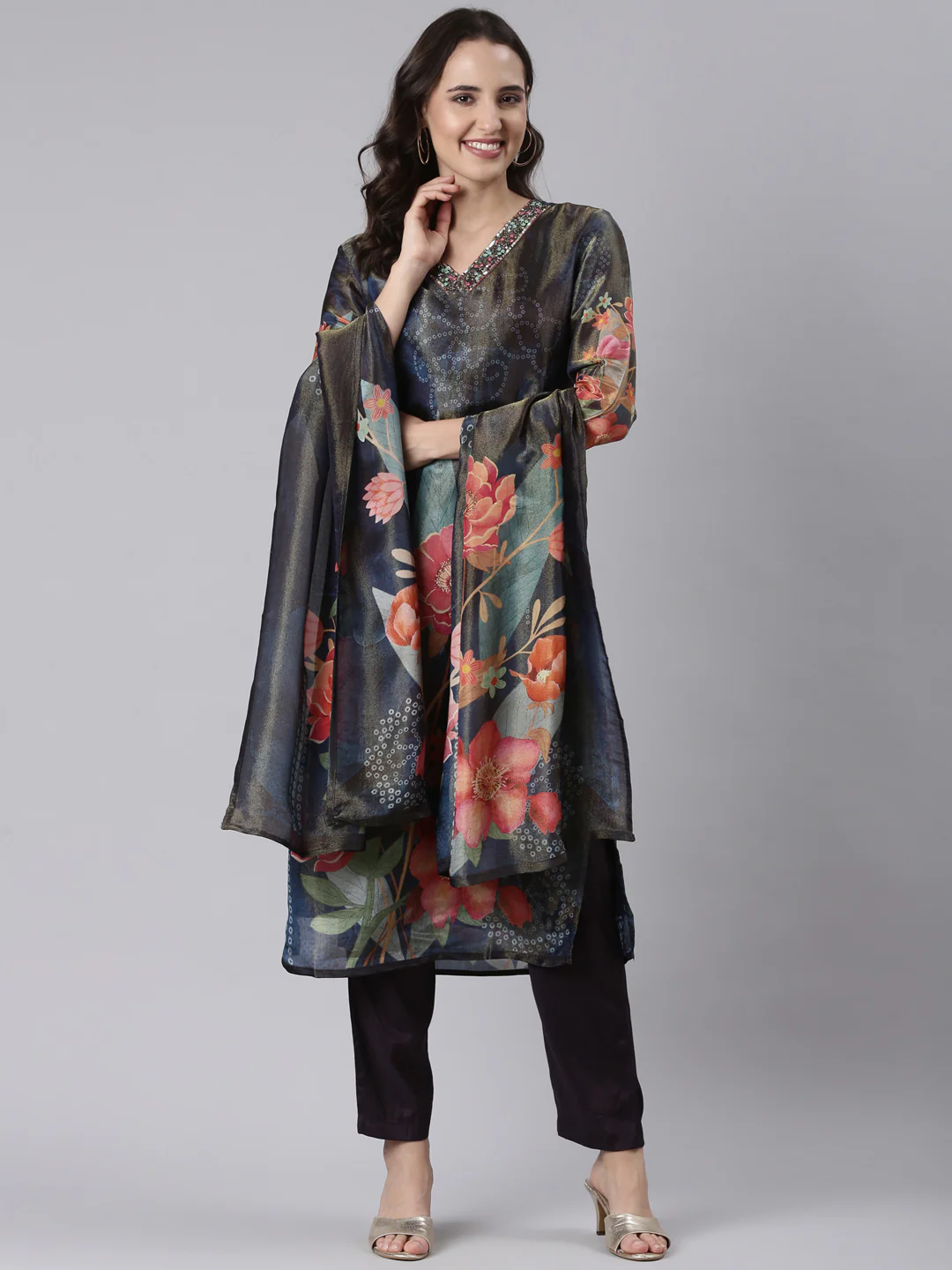 Black Tissue Printed Three Piece Set - Image 5
