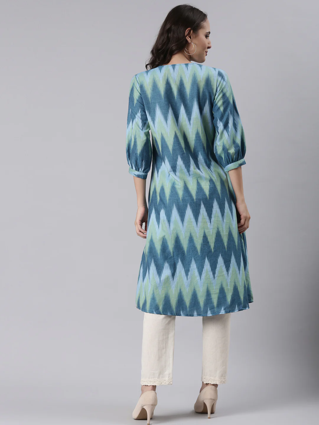 Blue Cotton Ikat Printed Kurta - Image 3