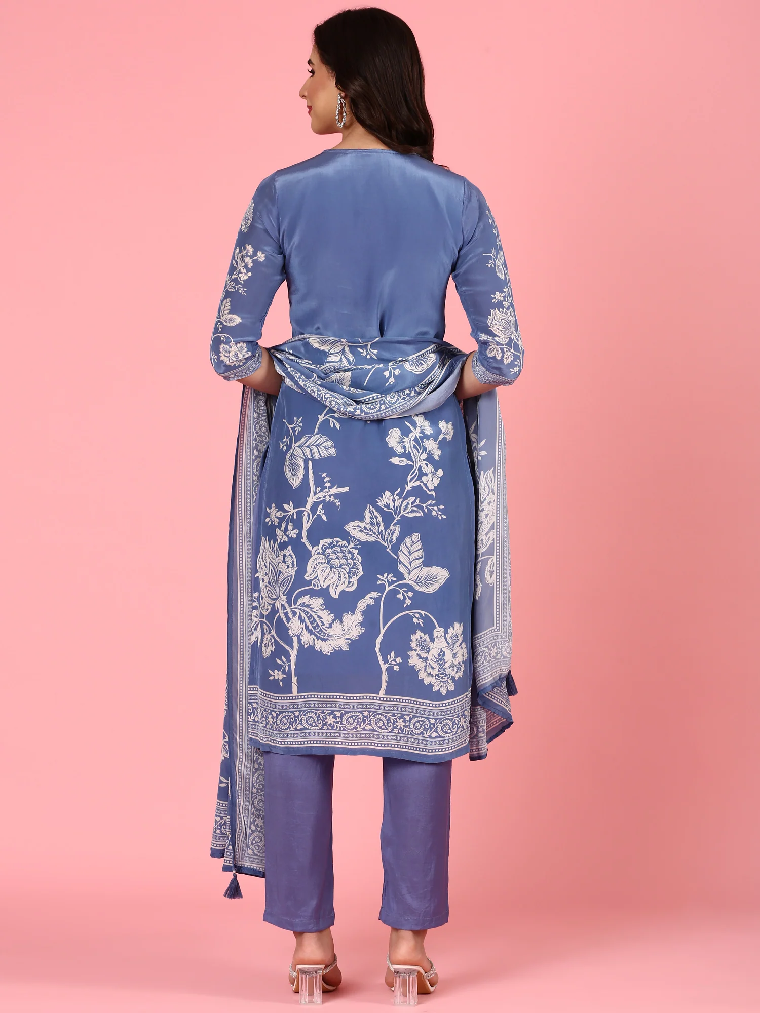 Blue Crepe Digital printed three piece suit Set - Image 4