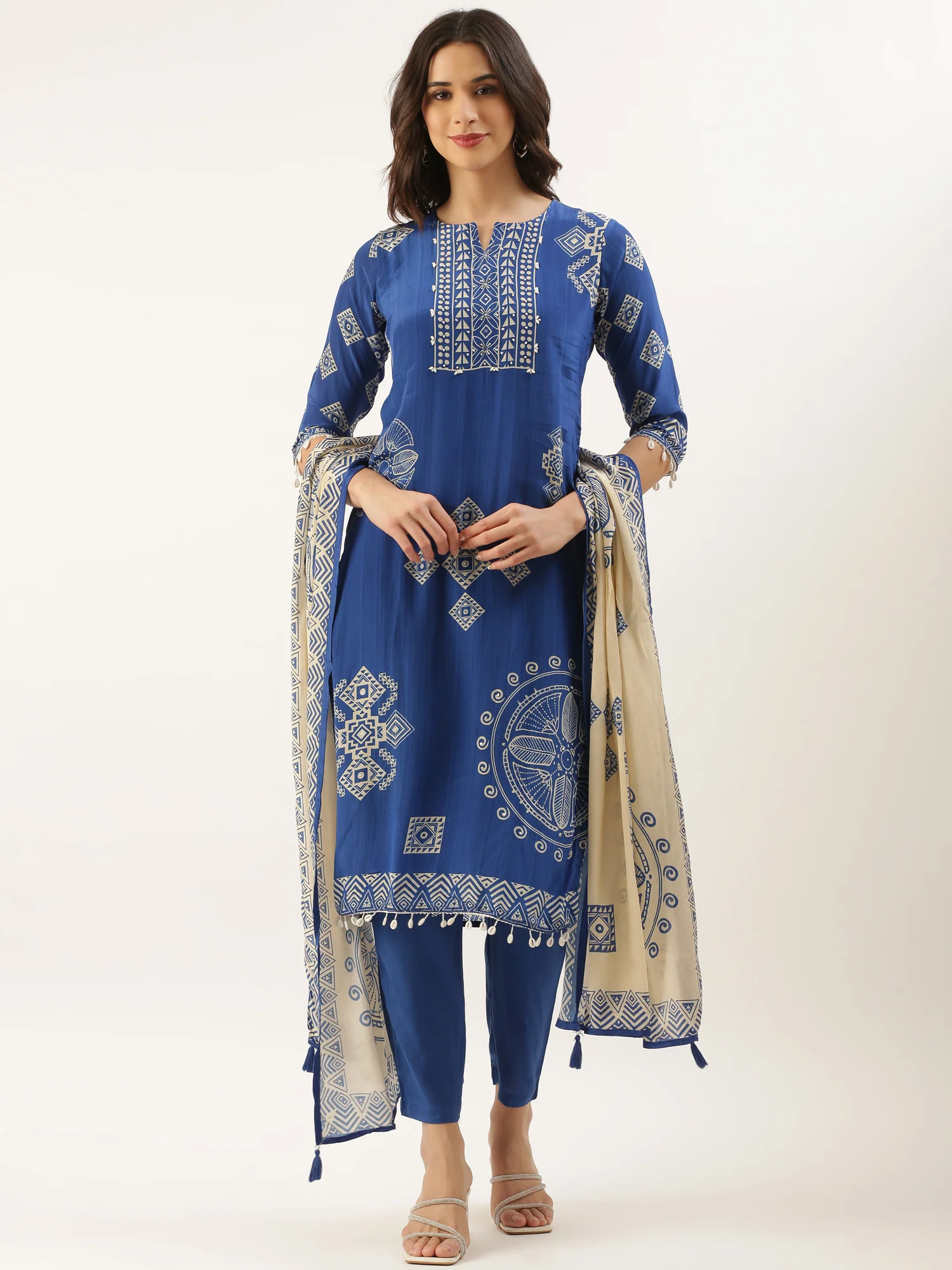 Blue Crepe Printed Three Piece Suit Set - Image 2