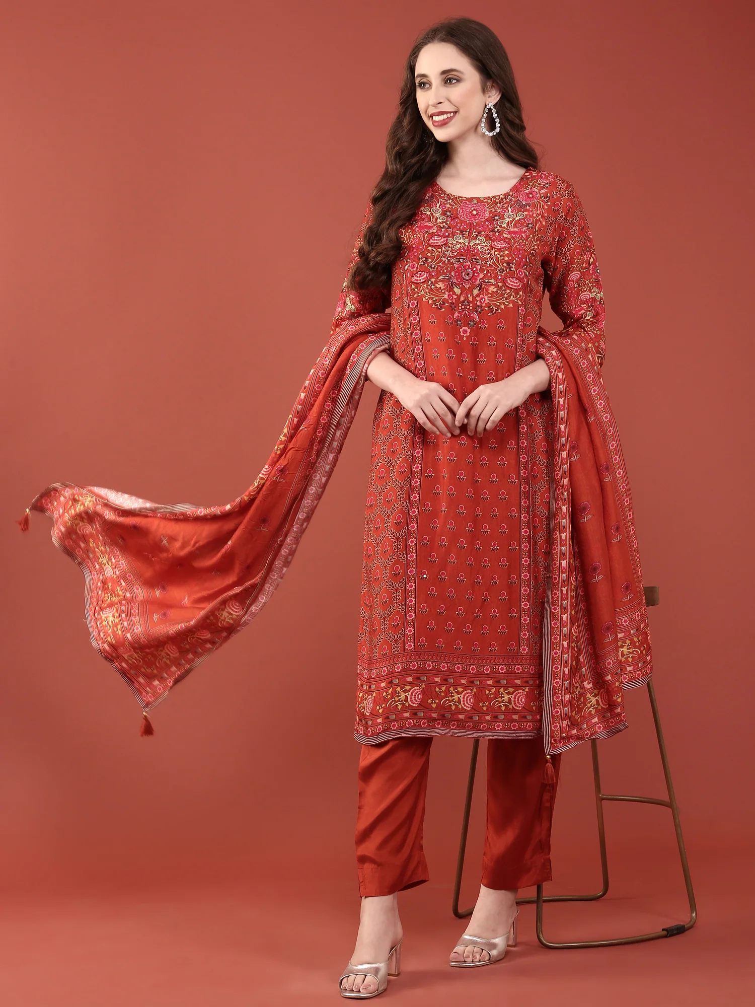 Blunt Orange Dola Silk Digital Print Three Piece Set - Image 5