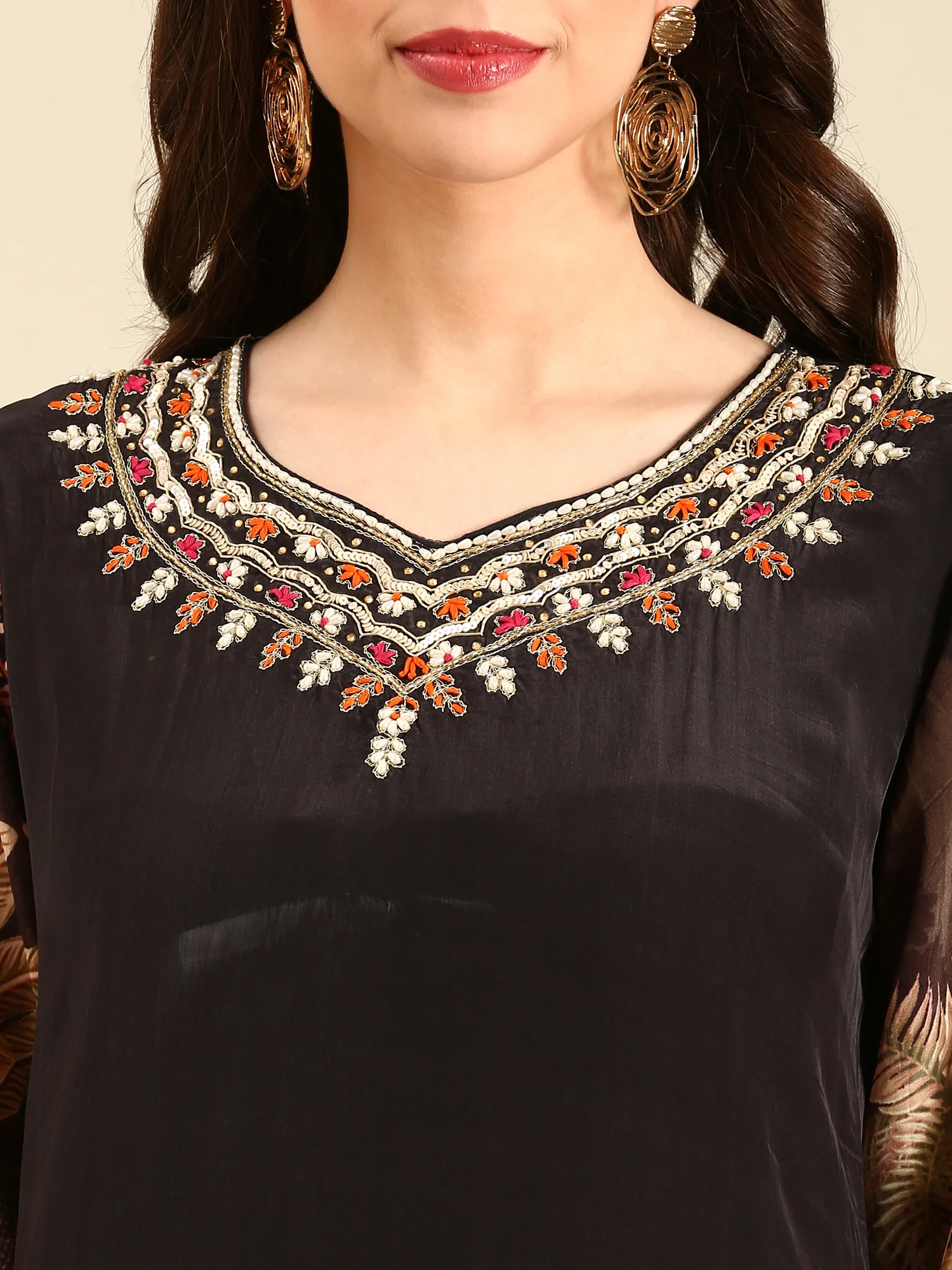 Brown crepe digital printed three piece suit set - Image 5
