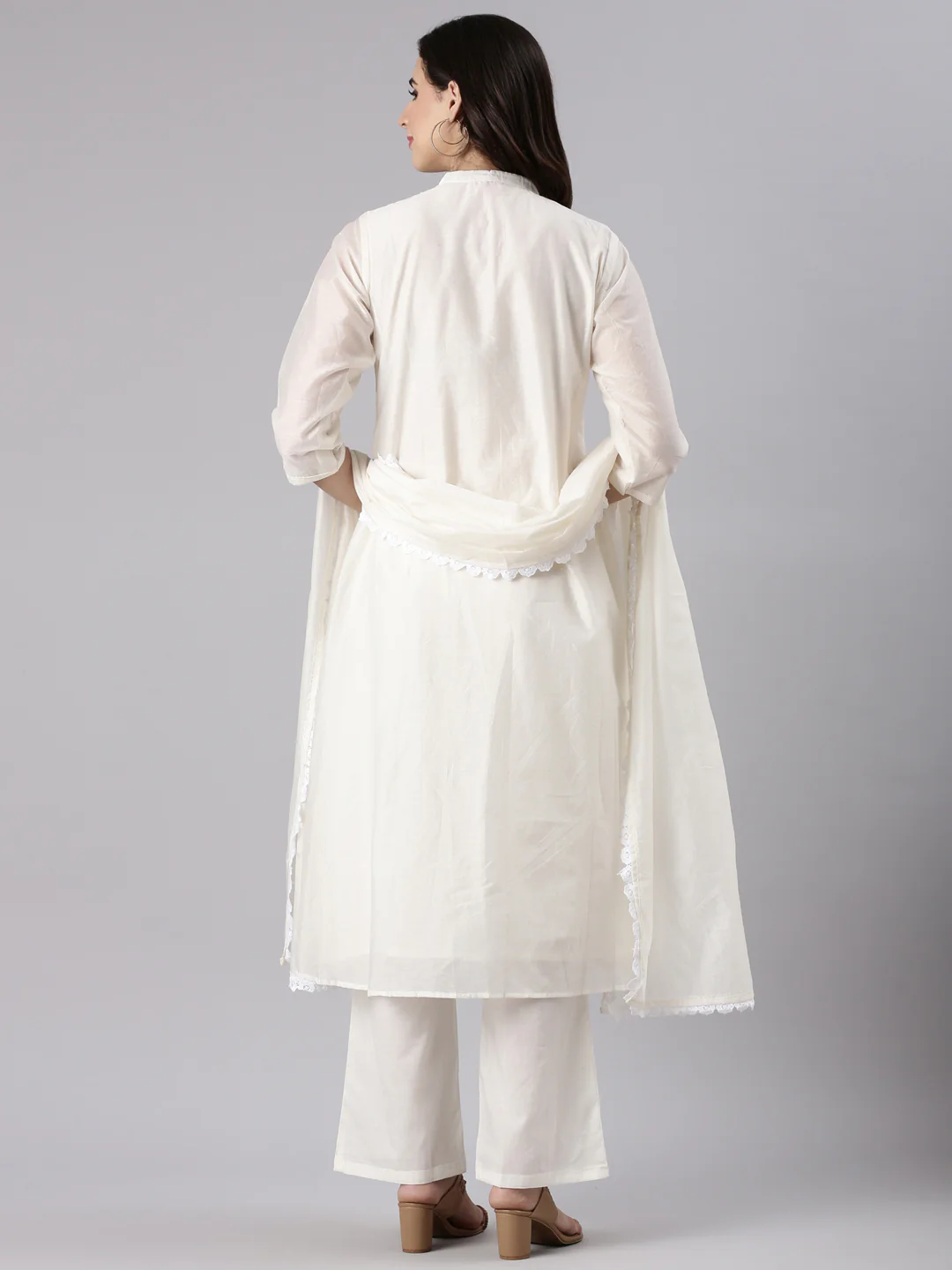 Cream Chanderi Embroidery Three Piece Set - Image 3