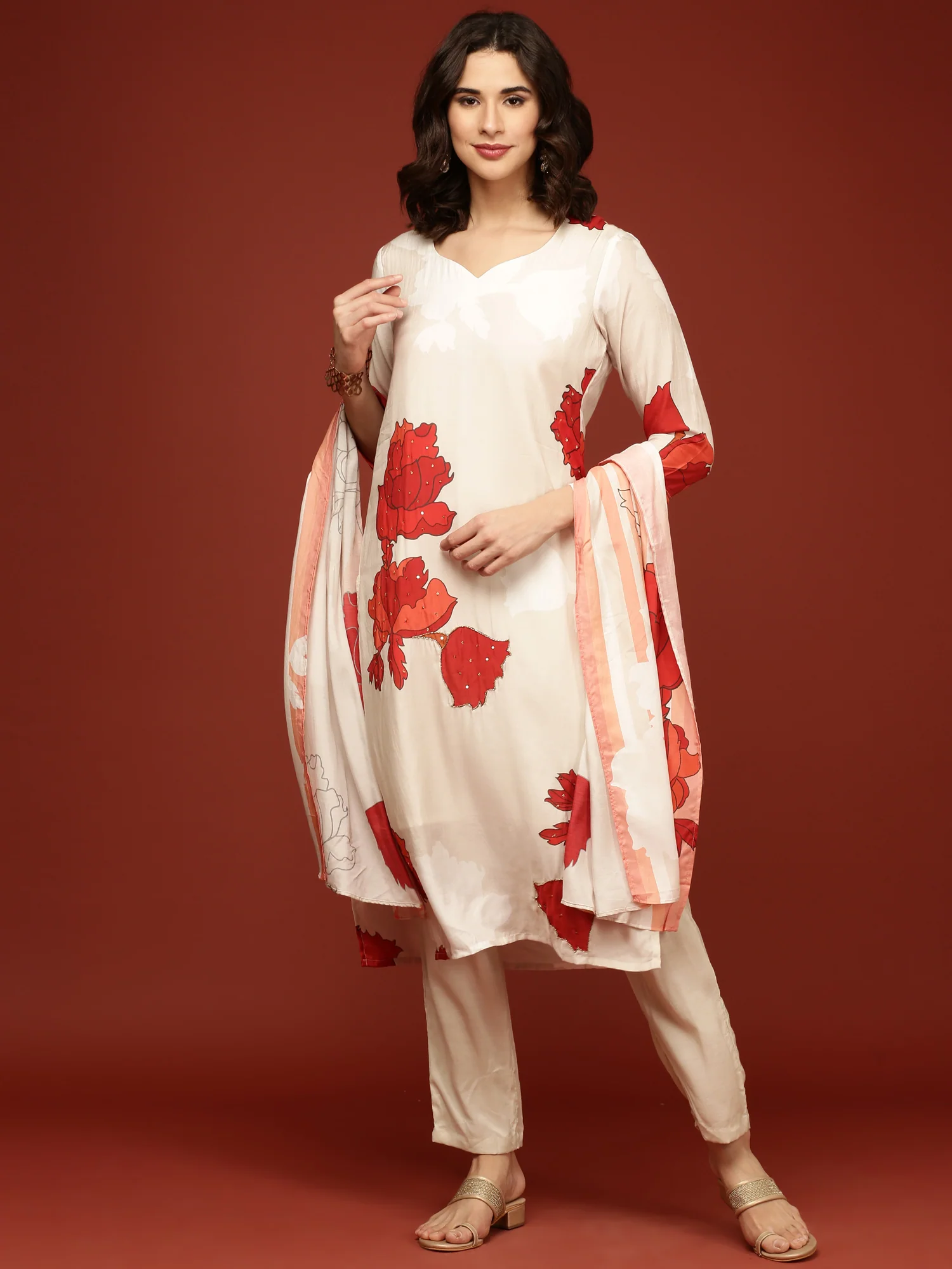 Cream Muslin Floral Printed Three Piece Set - Image 2