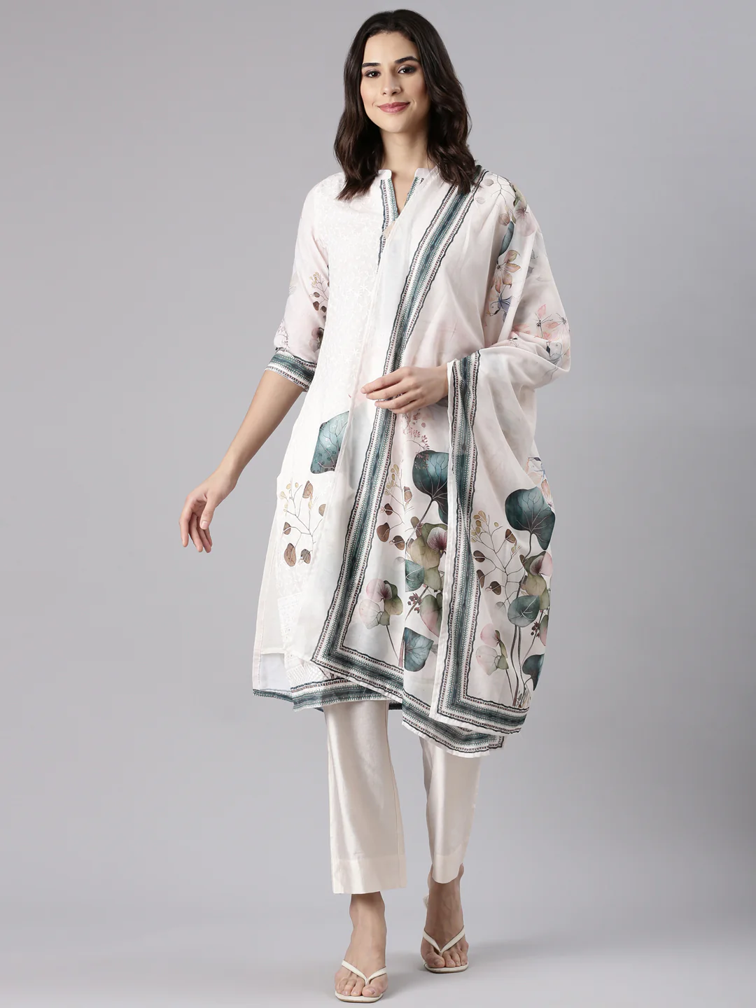 Cream Slub Cotton Printed Three Piece Set - Image 5
