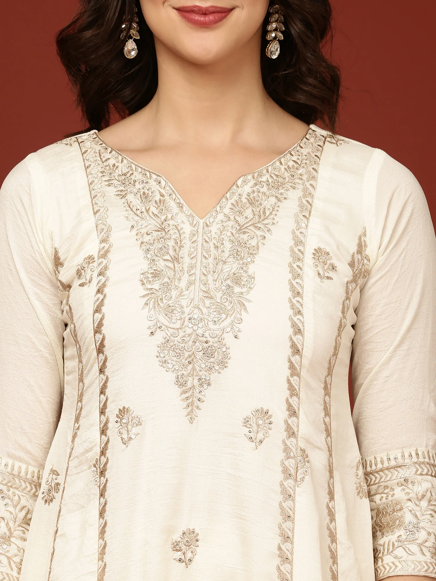 Cream Vichitra Silk Three Piece Set - Image 5