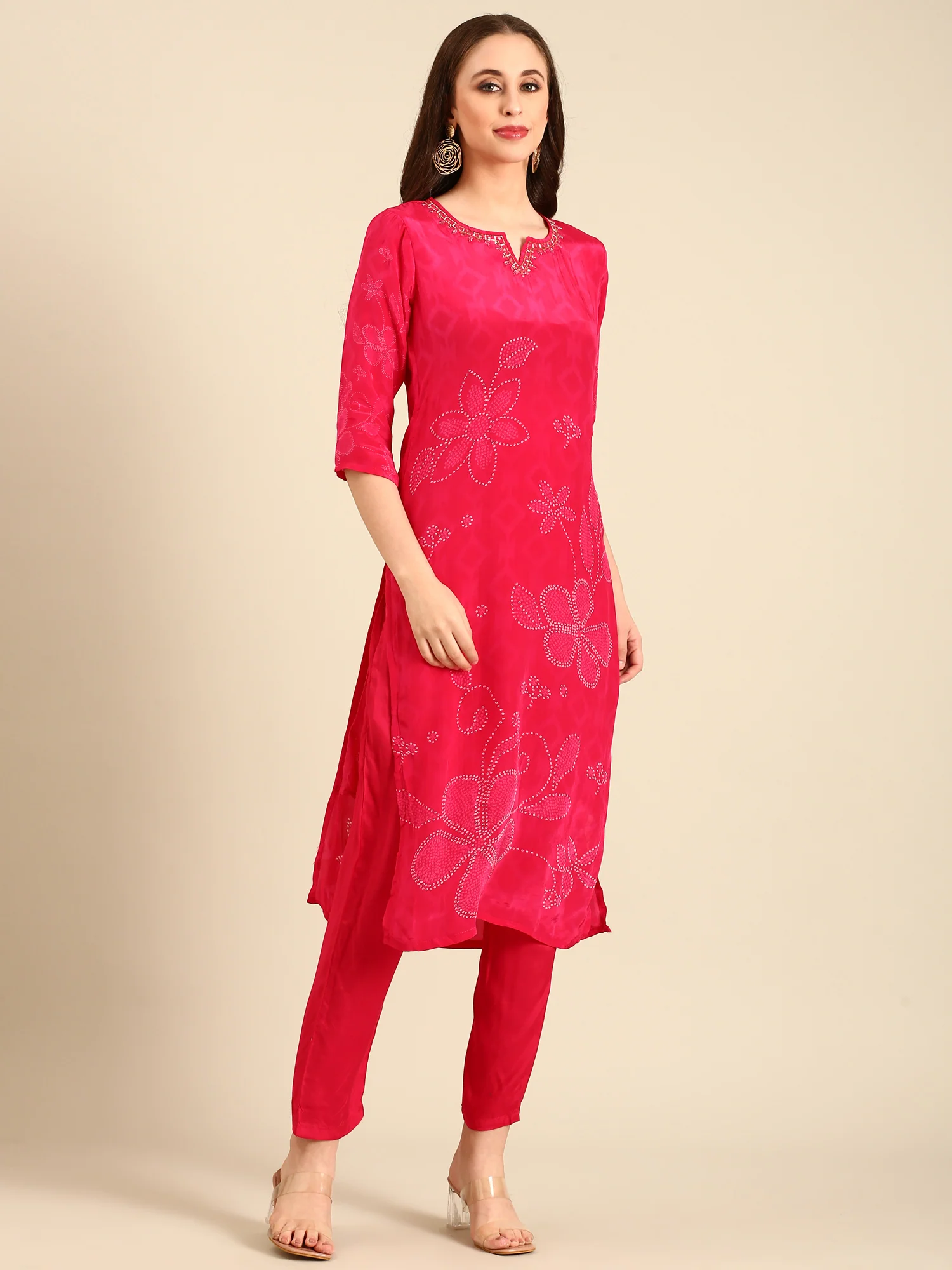 Crepe bandhani three piece suit set - Image 2
