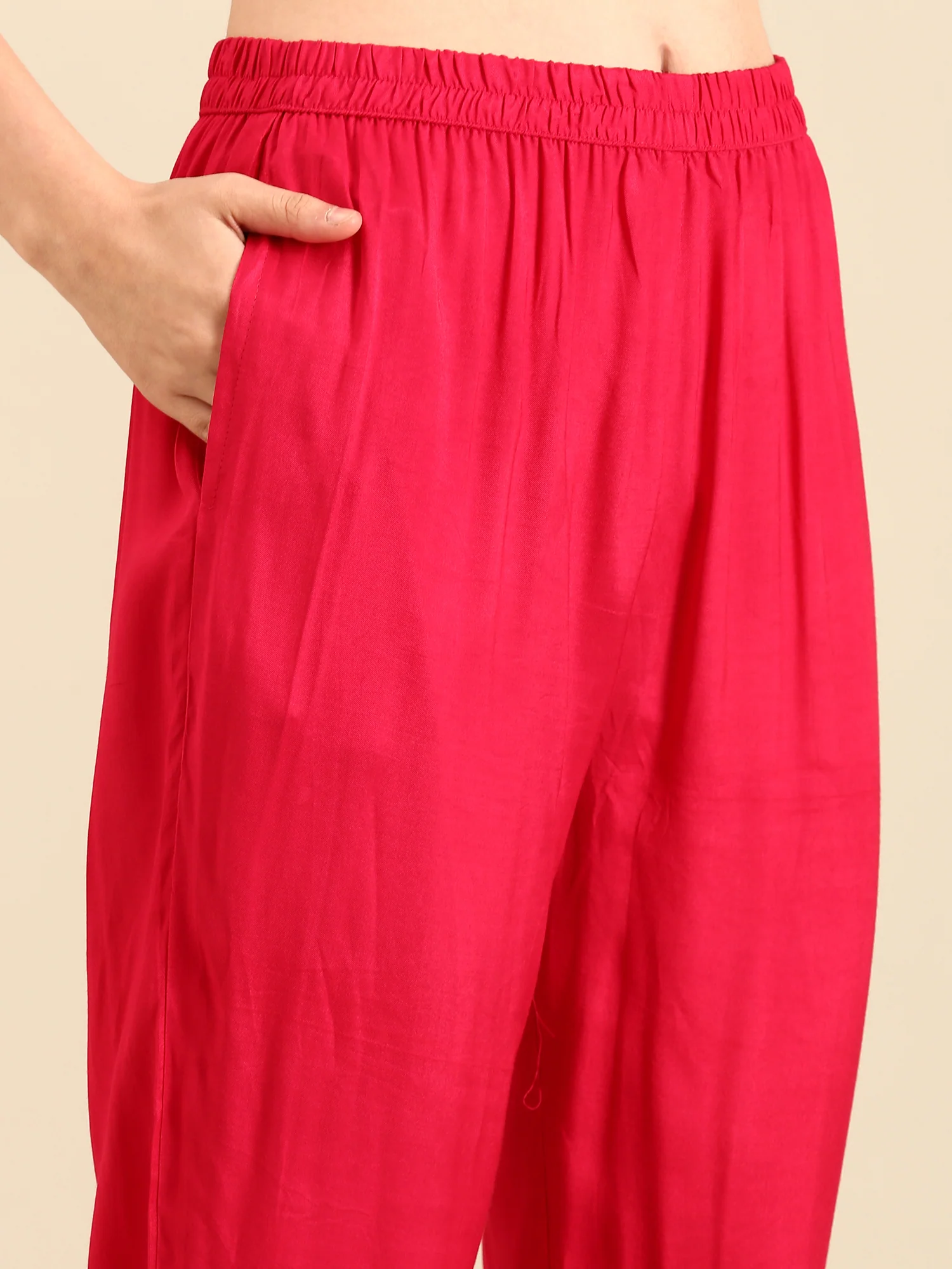 Crepe bandhani three piece suit set - Image 6