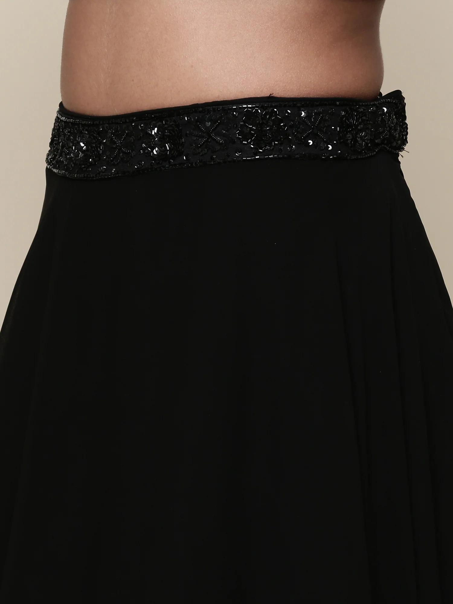 Georgette black embroidered crop top and palazzo set - Image 7