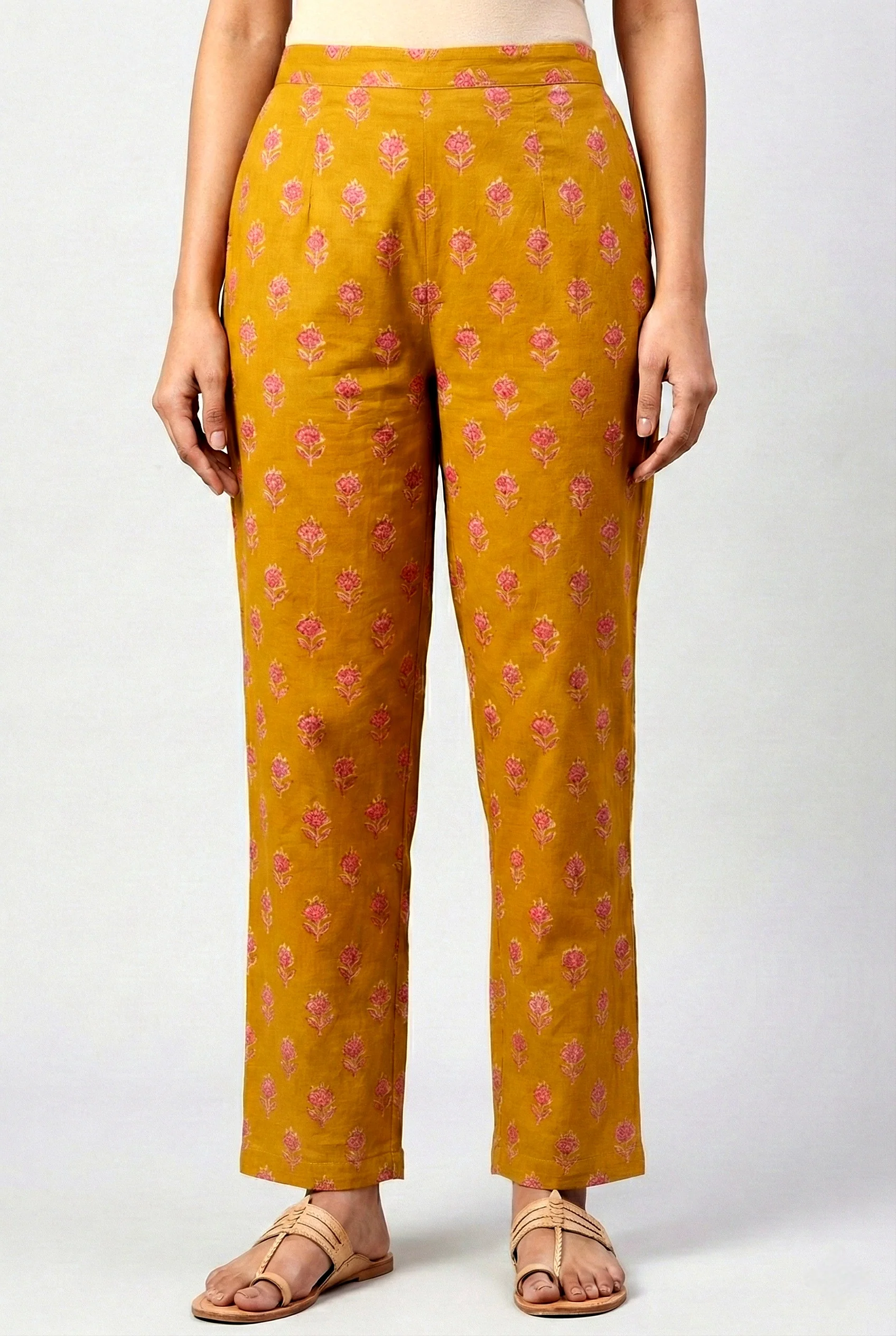 Gold Cotton Thread Embroidery Suit Set - Image 6