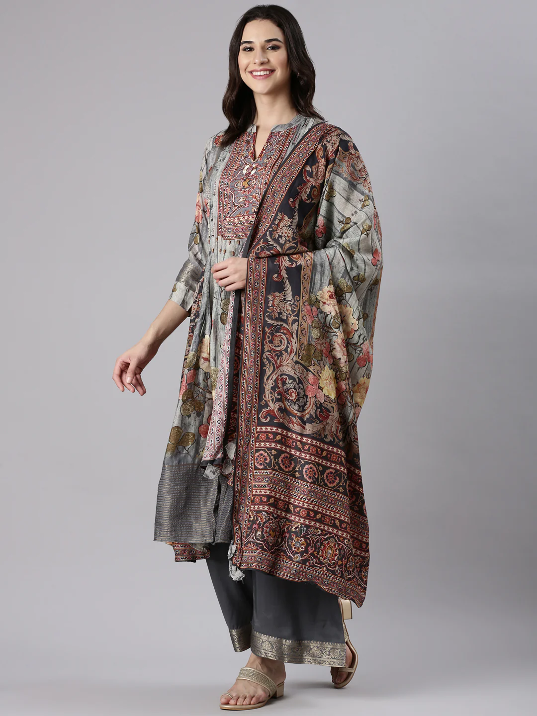 Gray Silk Ajrak Print Three Piece Set - Image 5