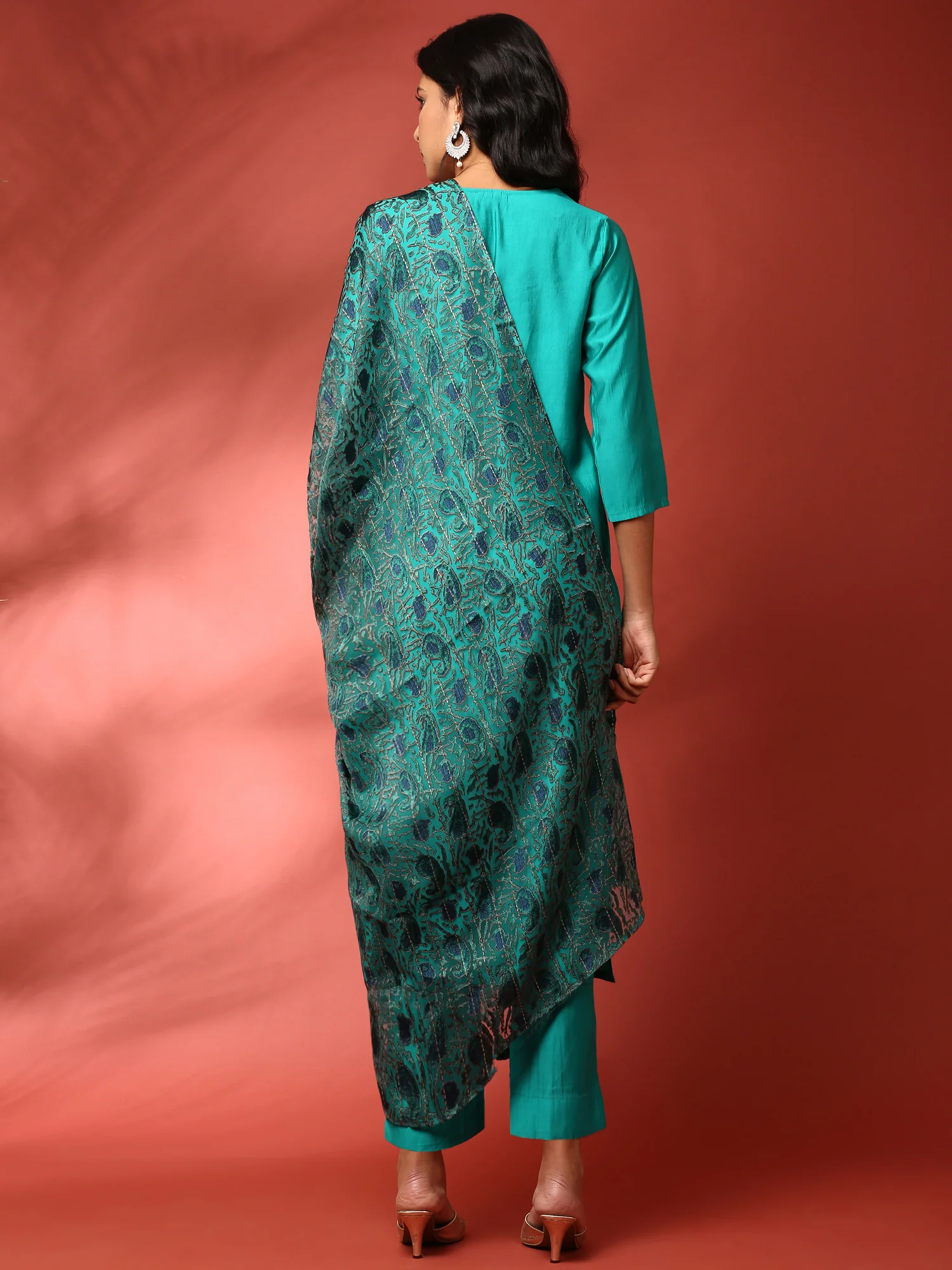 Green muslin embroidered three piece suit set - Image 3