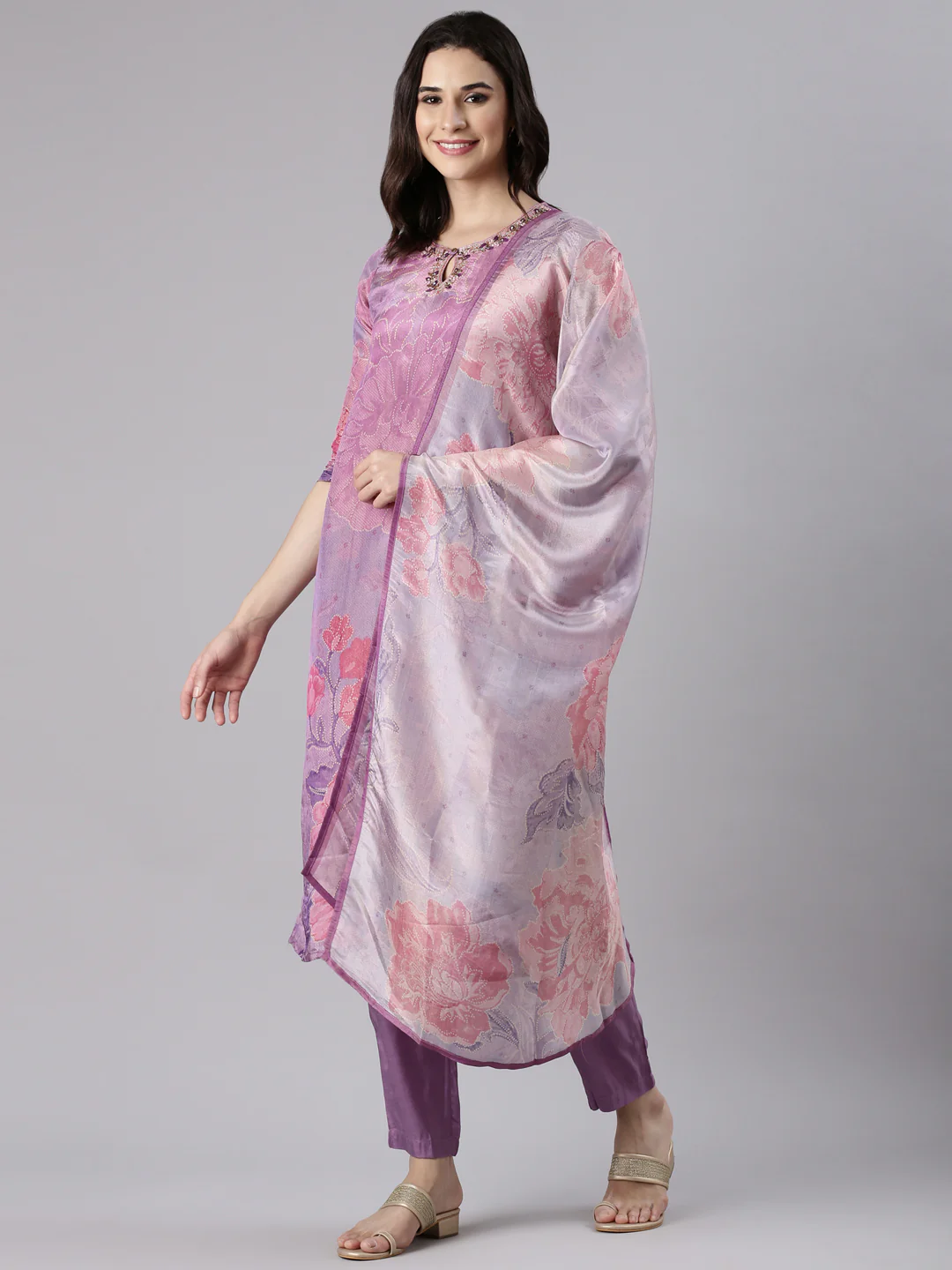Lavender Tissue Printed Three Piece Set - Image 5