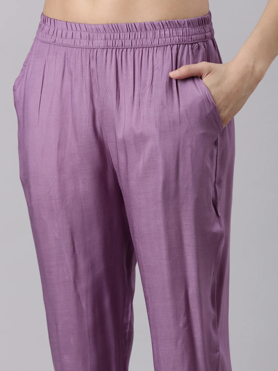 Lavender Tissue Printed Three Piece Set - Image 6