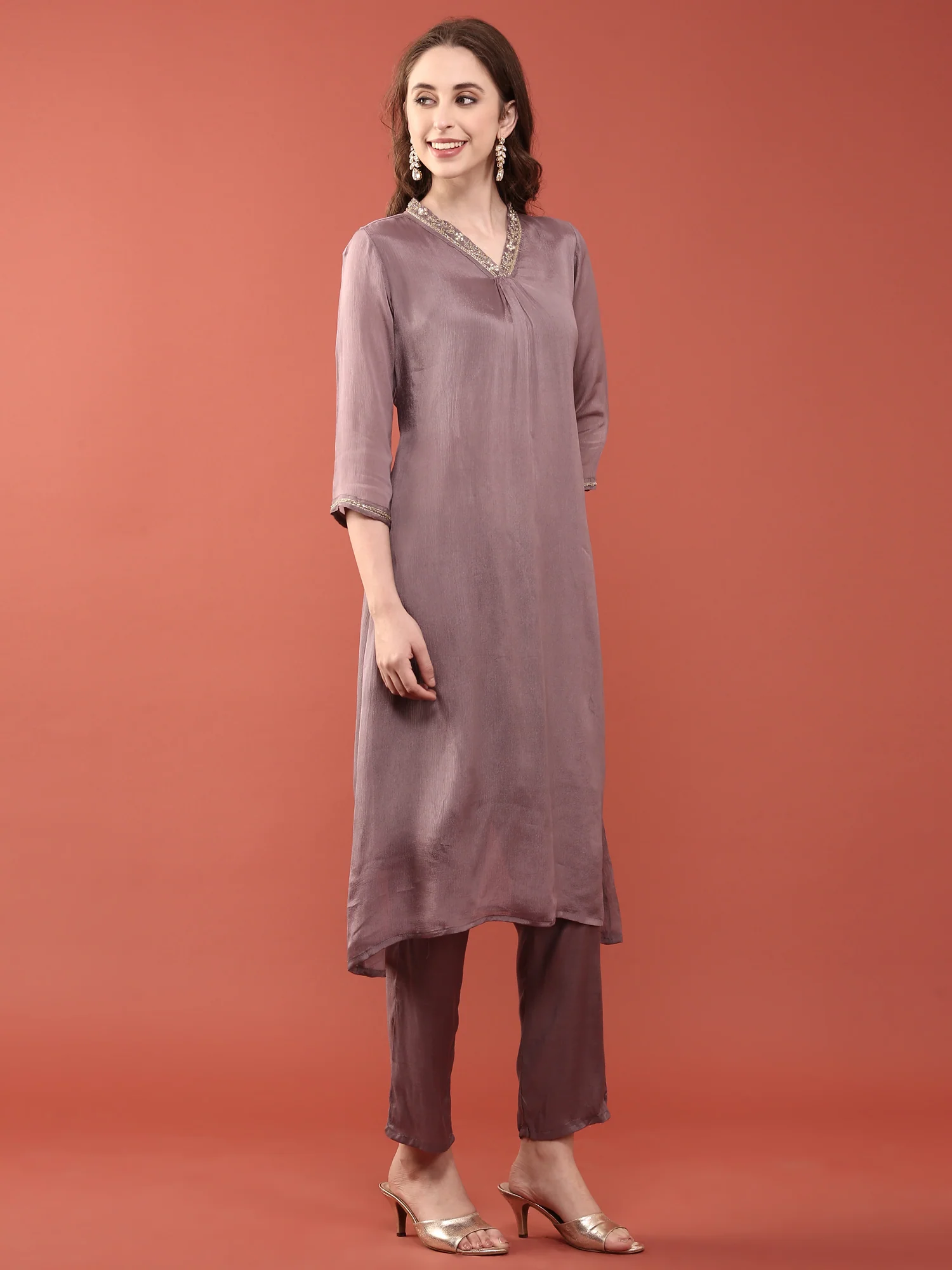 Lilac Chinnon Three Piece Set - Image 2
