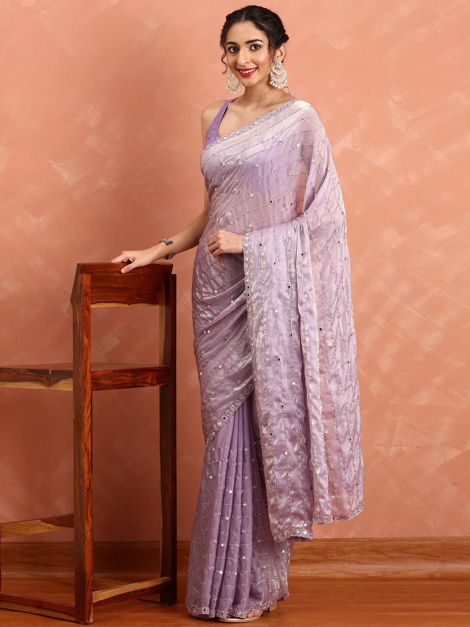 Lilac Jimmy tissue saree with mirror work hand embroidery - Image 2