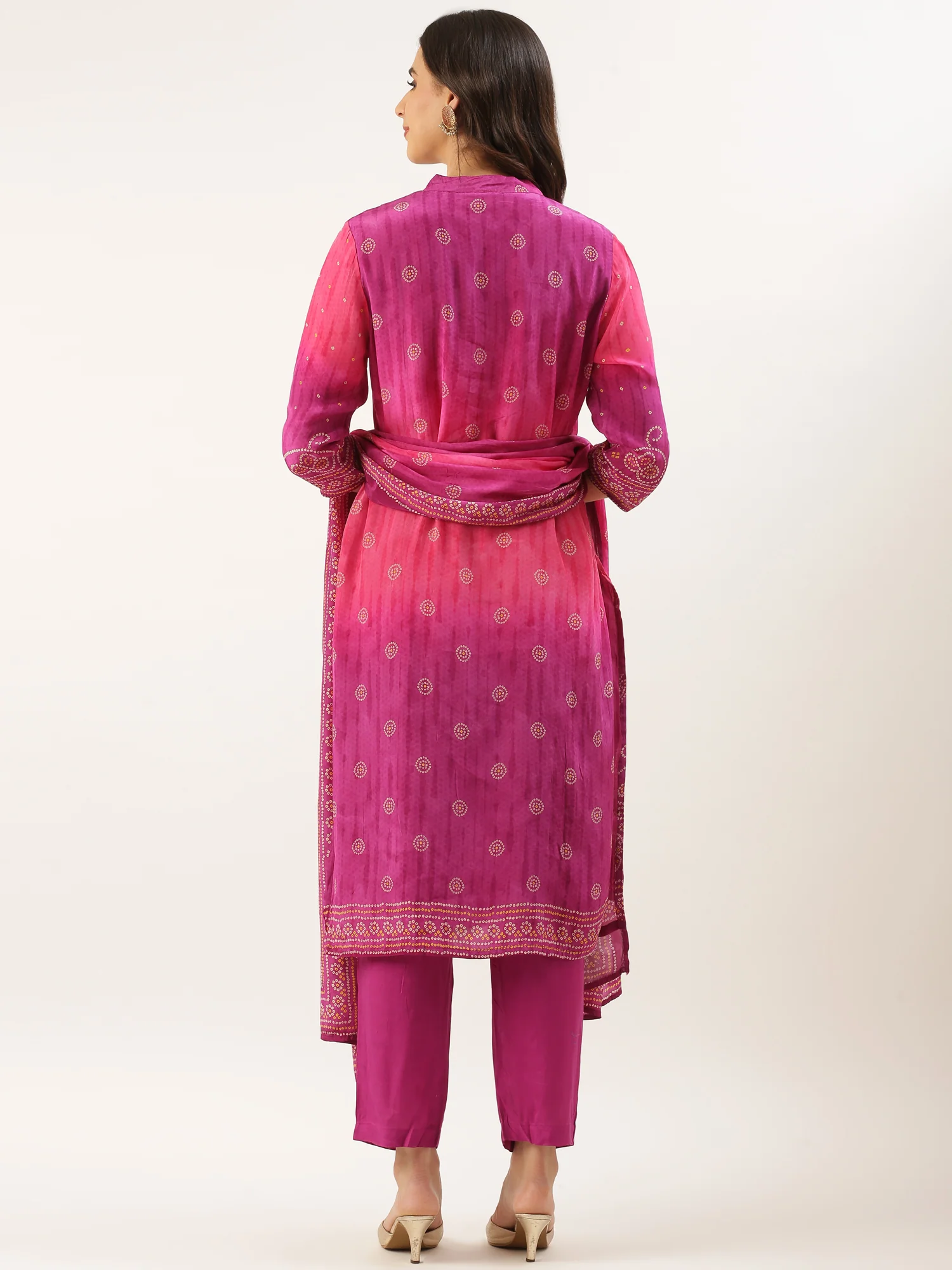 Magenta Muslin Bandhani Printed Three Piece Suit Set - Image 4