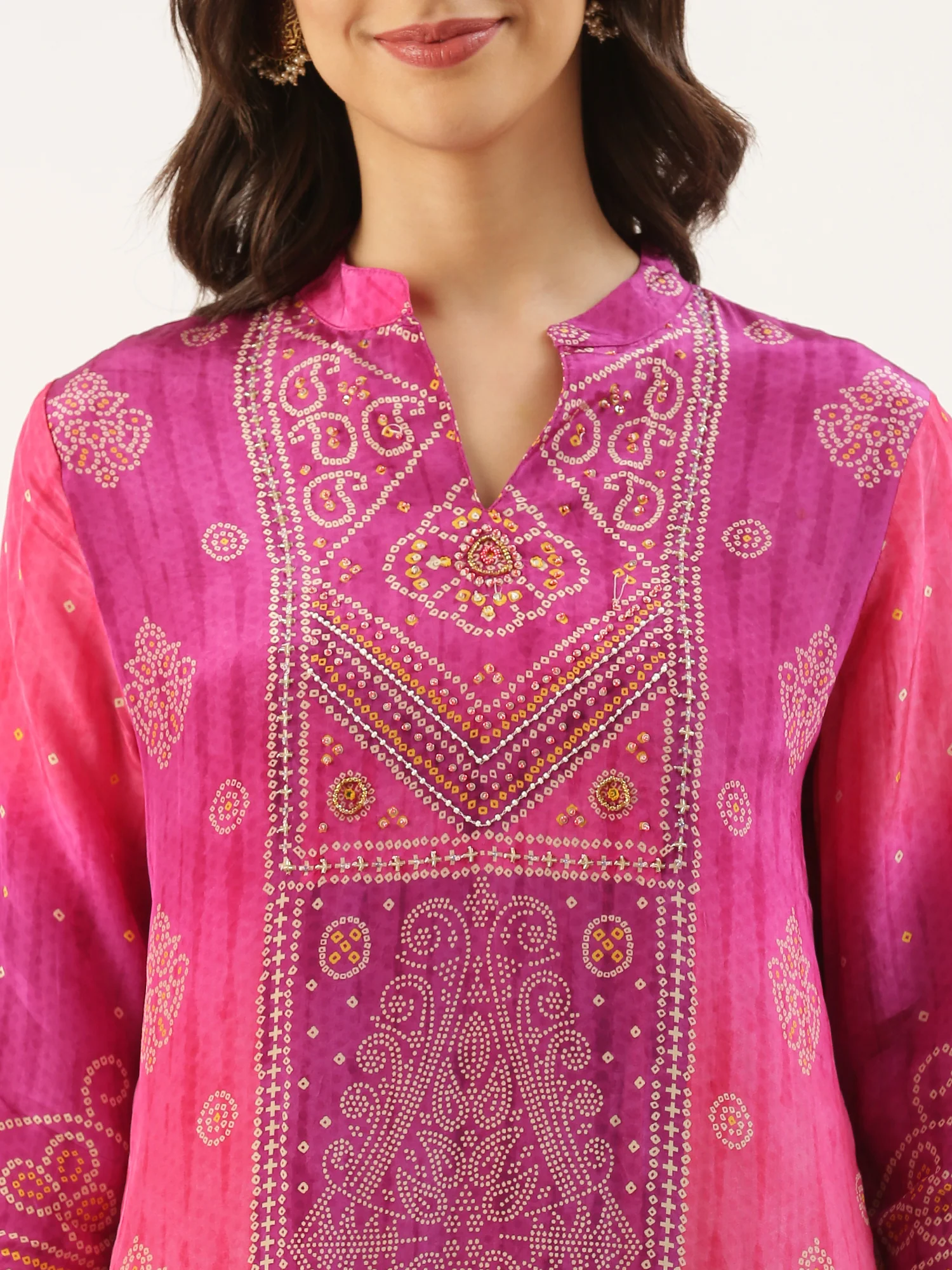 Magenta Muslin Bandhani Printed Three Piece Suit Set - Image 5