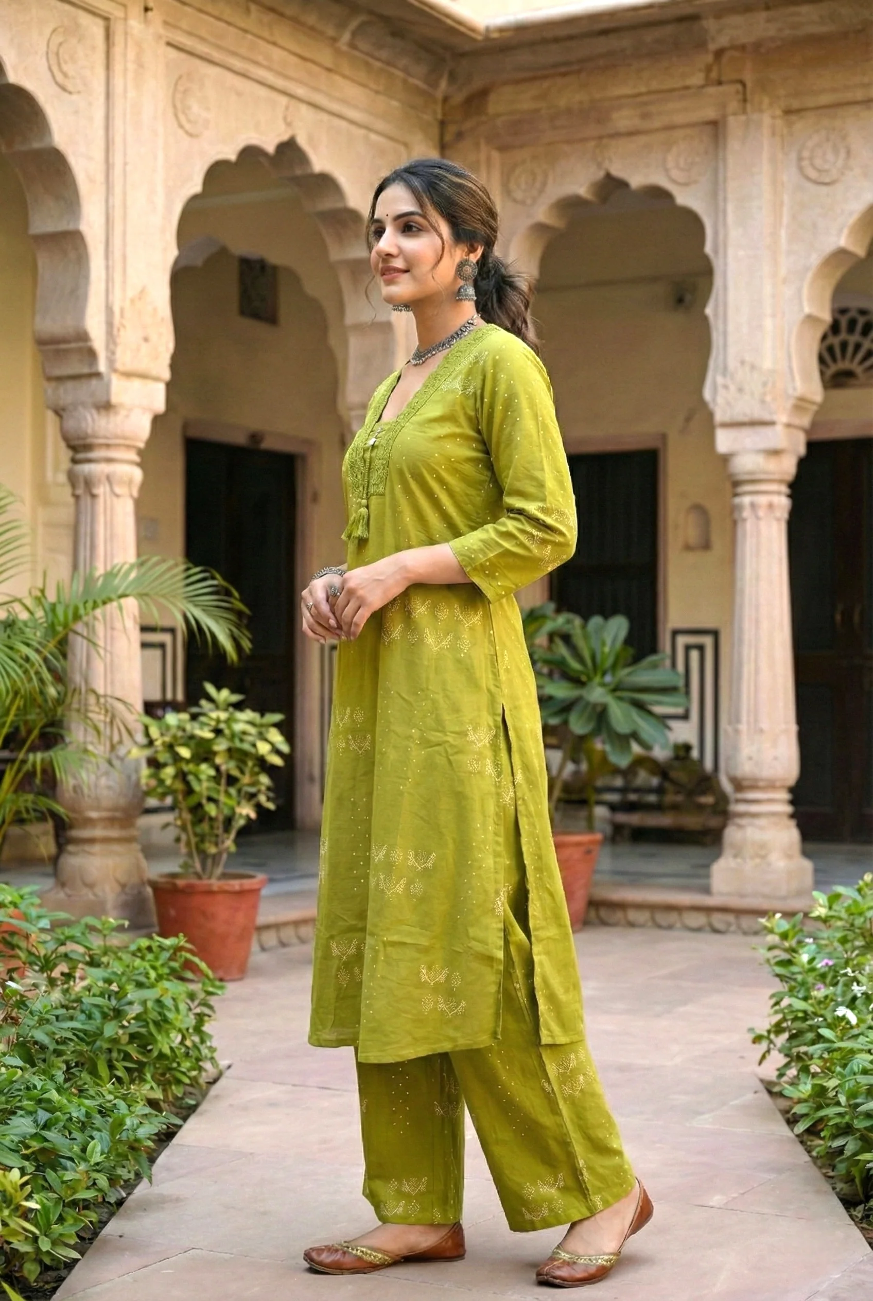 Mehadi Green Cotton Printed Two Piece Set - Image 2