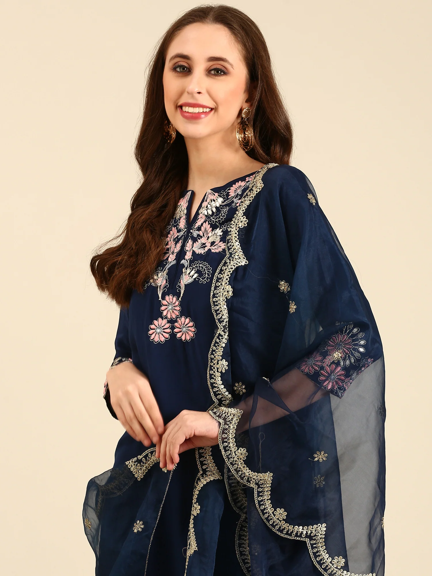 Midnight Blue thread work three piece crepe suit set with organza dupatta - Image 6