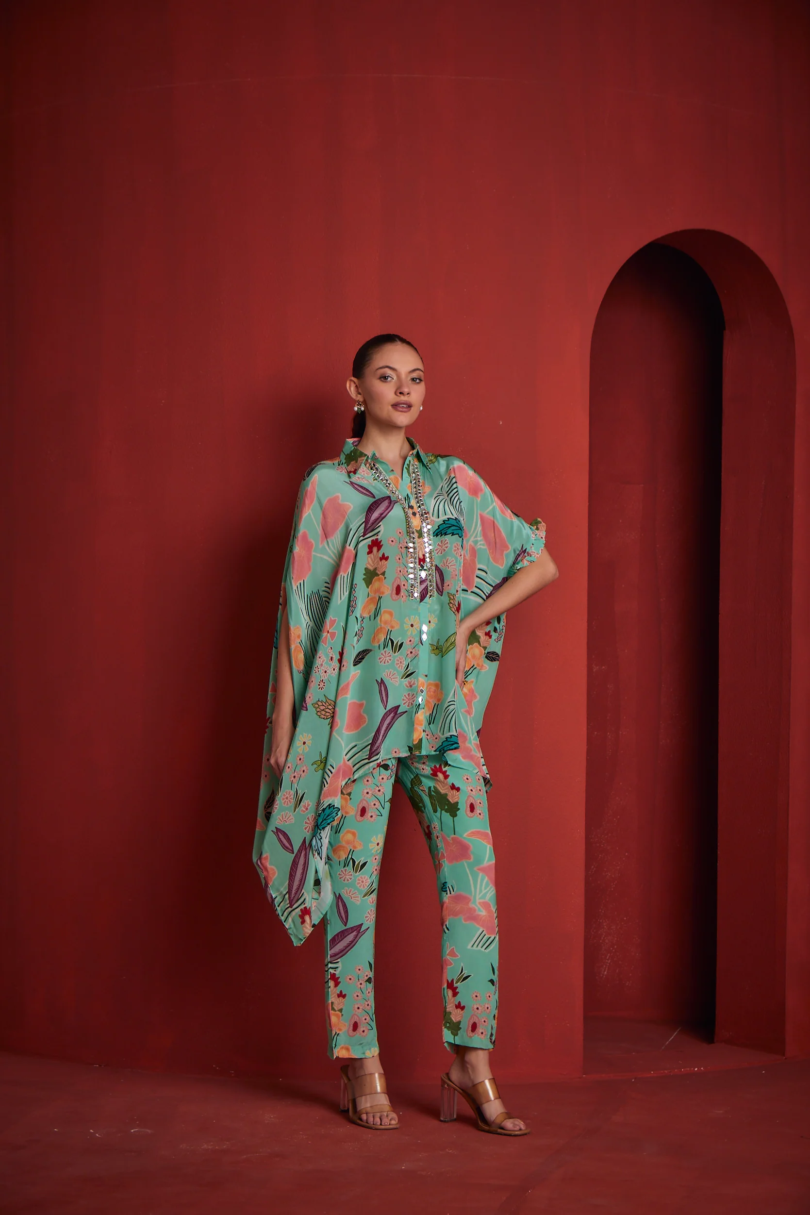 Neeeru's Womens Sea Green Crepe Fabric Co-Ords Set - Image 4