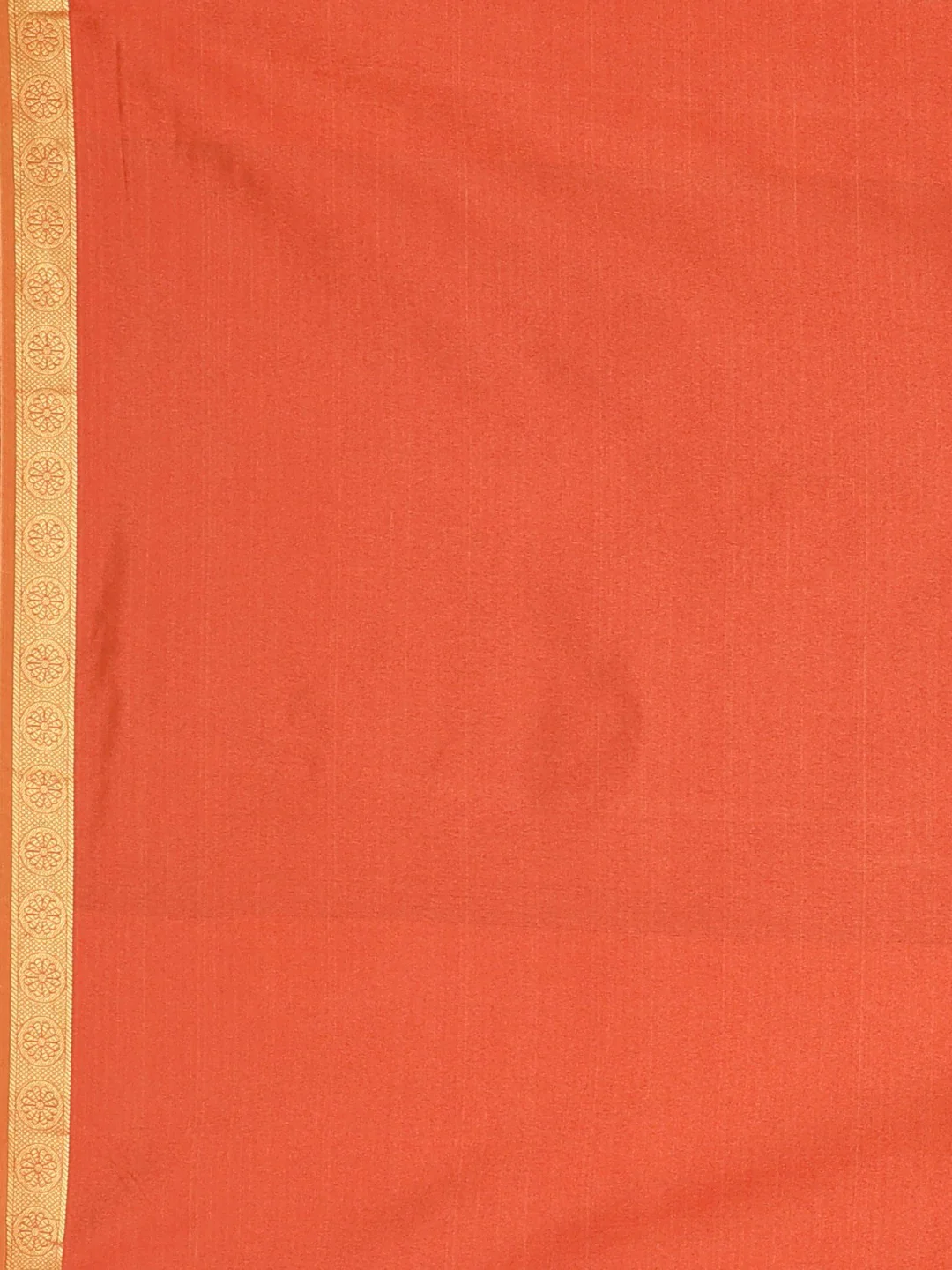 Neerus Amber Textured Saree With Blouse - Image 6