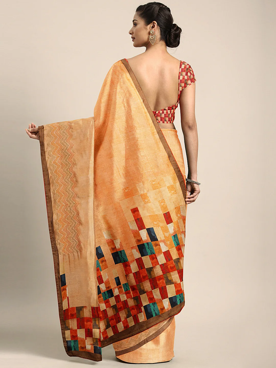 Neerus Apricot Printed Saree With Blouse - Image 2