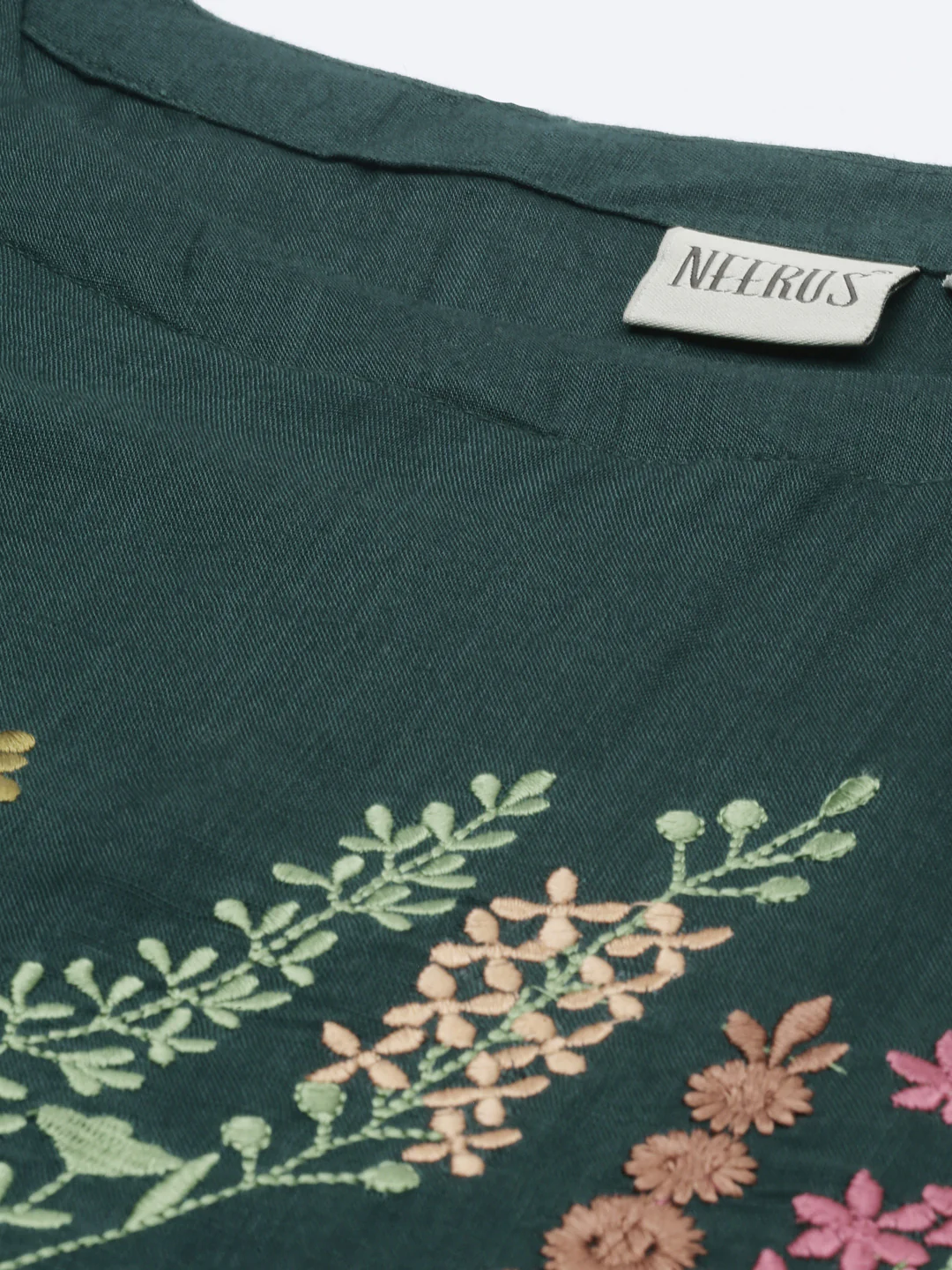 Neerus B Green Colour Slub Riyon Fabric Tunic "46" - Image 3