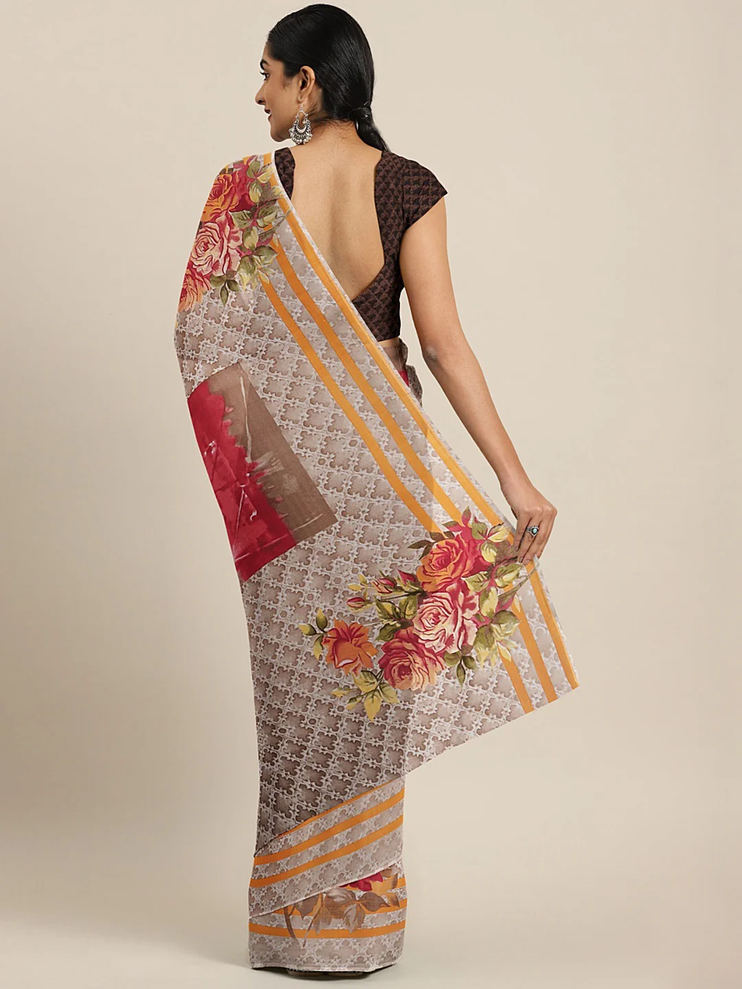 Neerus Beige Printed Saree With Blouse - Image 2
