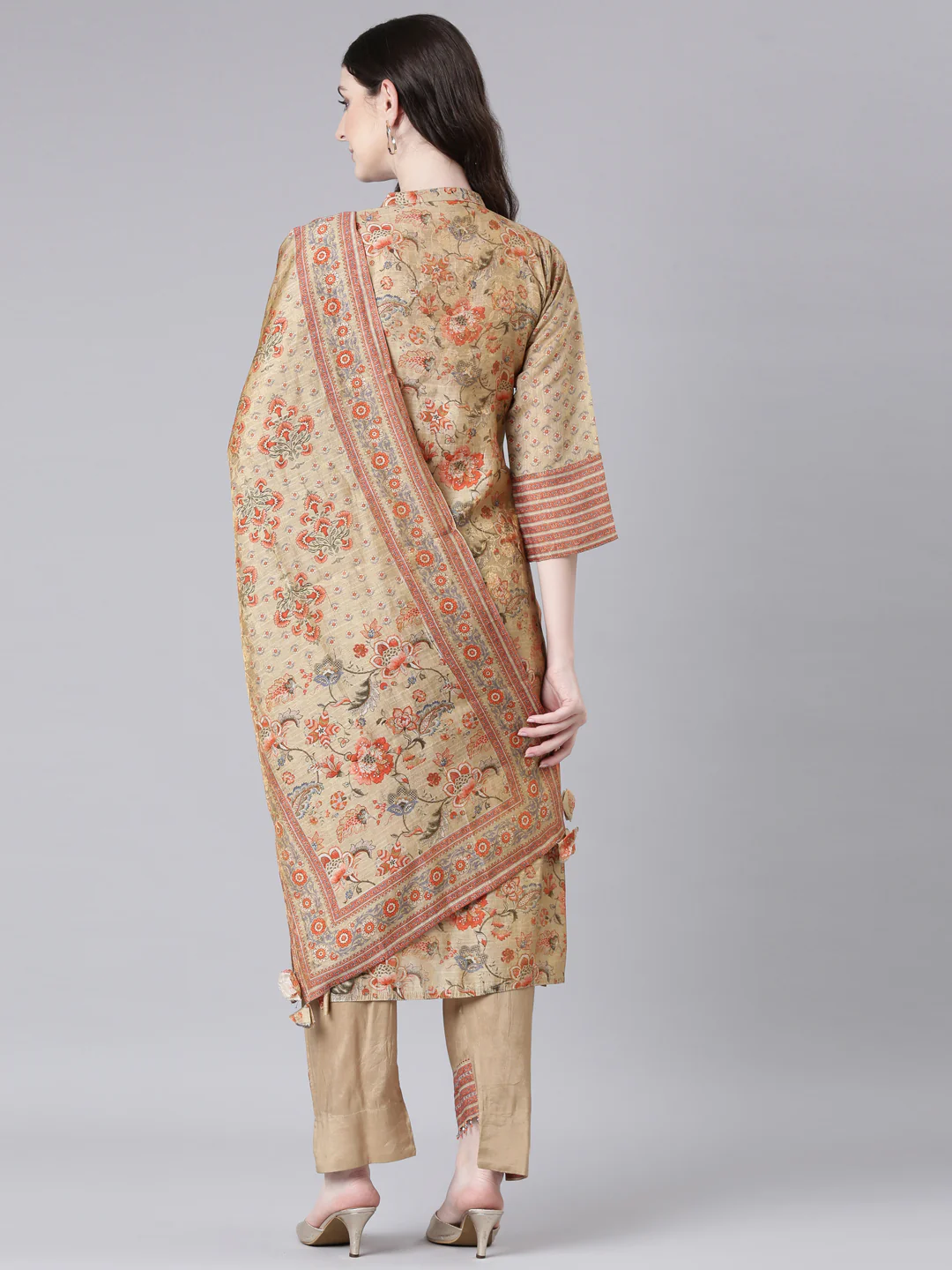 Neerus Beige Printed Straight Kurta and Trousers With Dupatta - Image 3