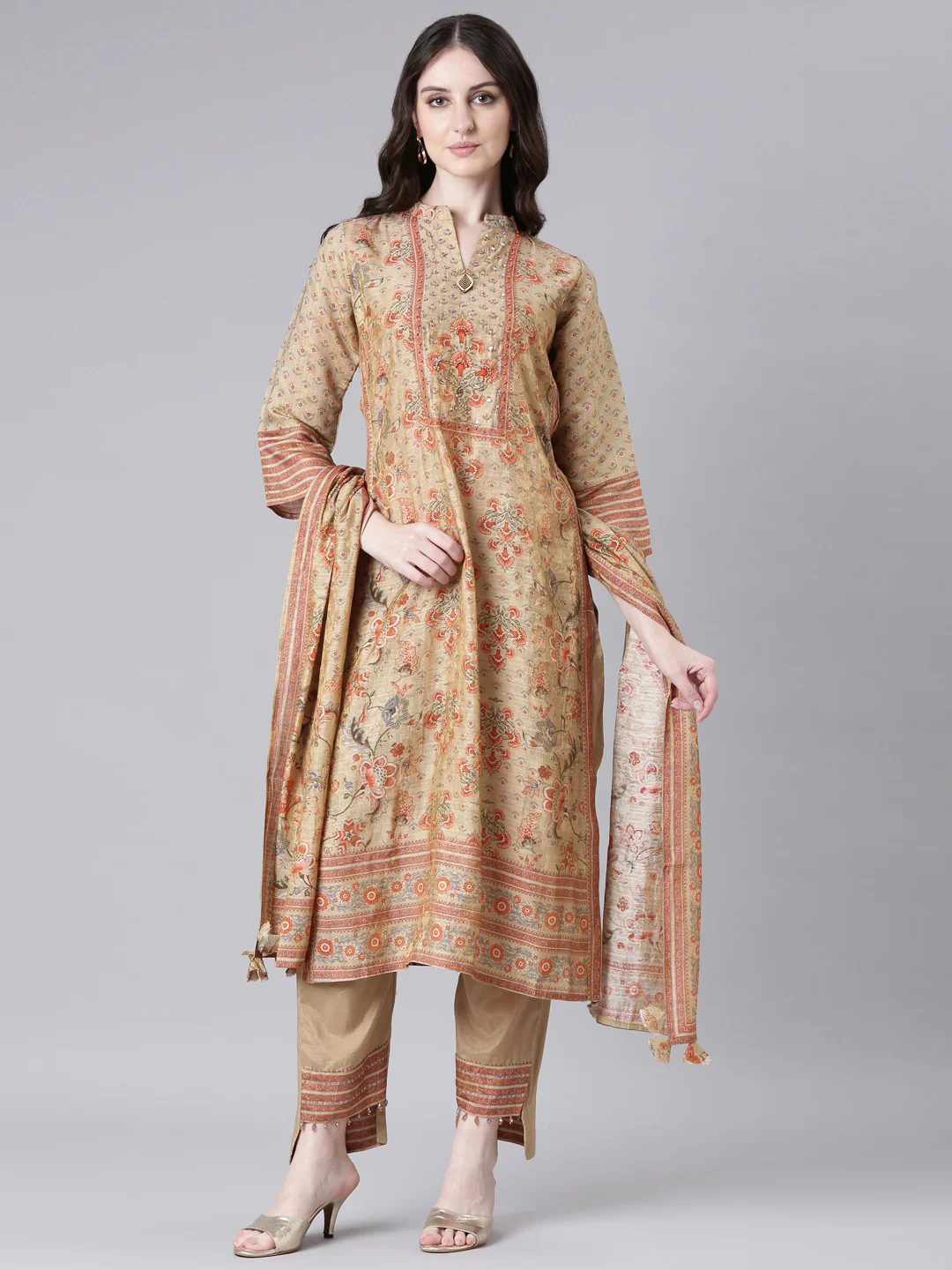 Neerus Beige Printed Straight Kurta and Trousers With Dupatta - Image 5