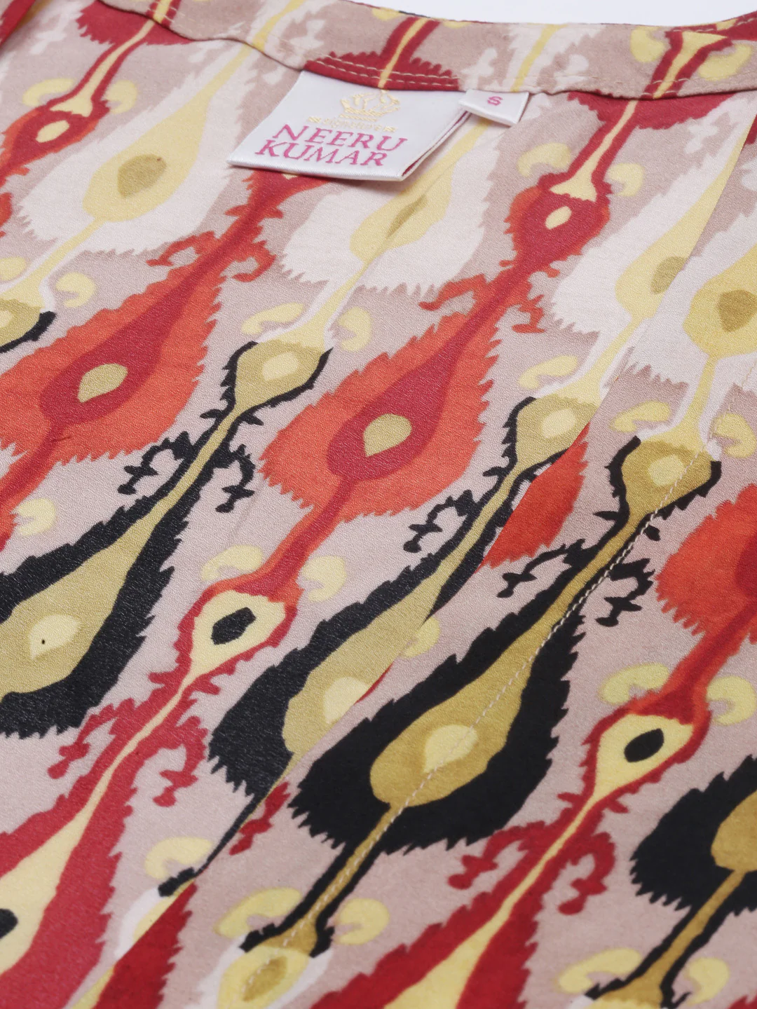 Neerus Beige Printed Straight Kurta With Jacket - Image 4
