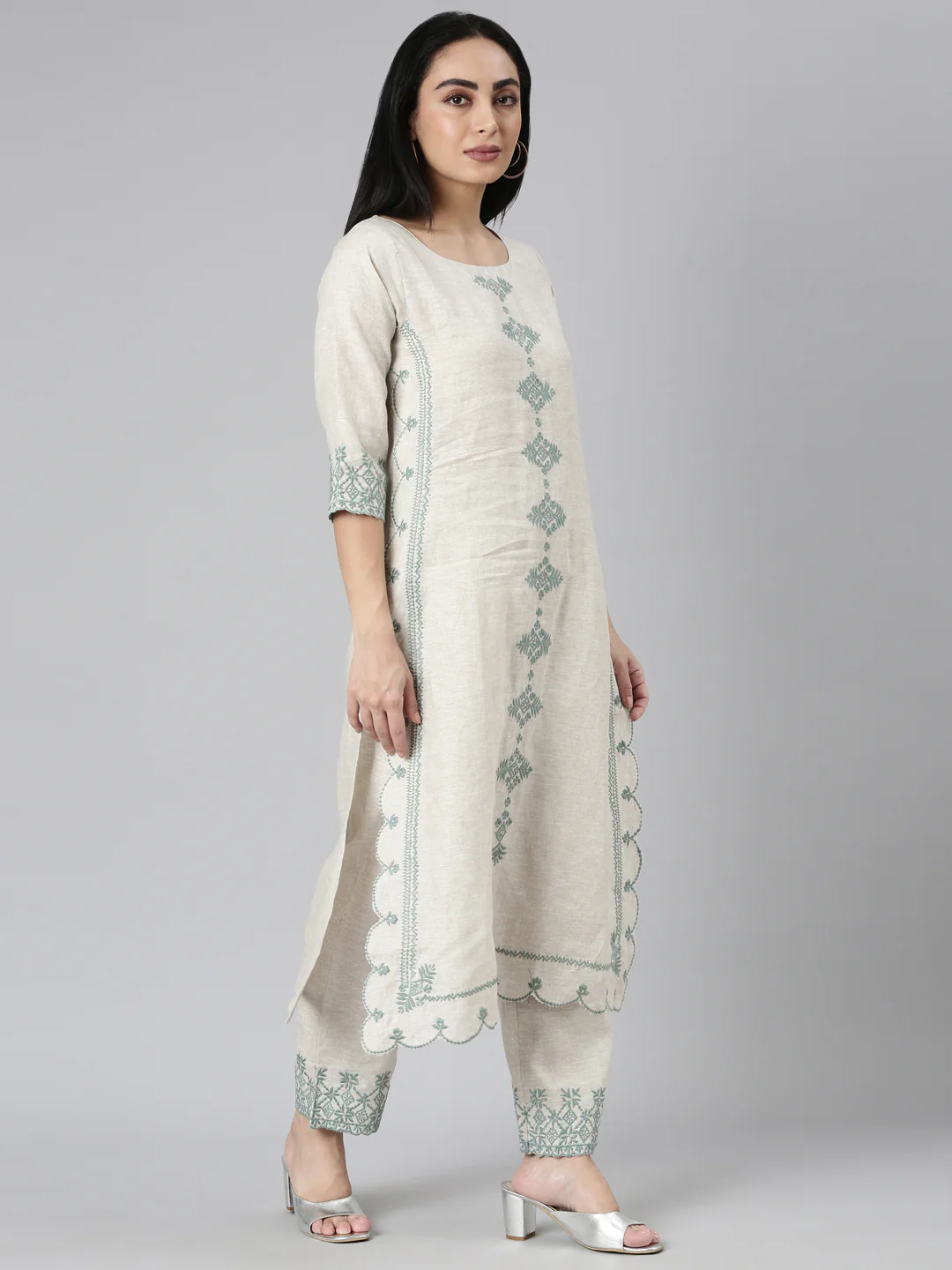 Neerus Beige Regular Scalloped Embroidered Kurta and Palazzos - Image 2
