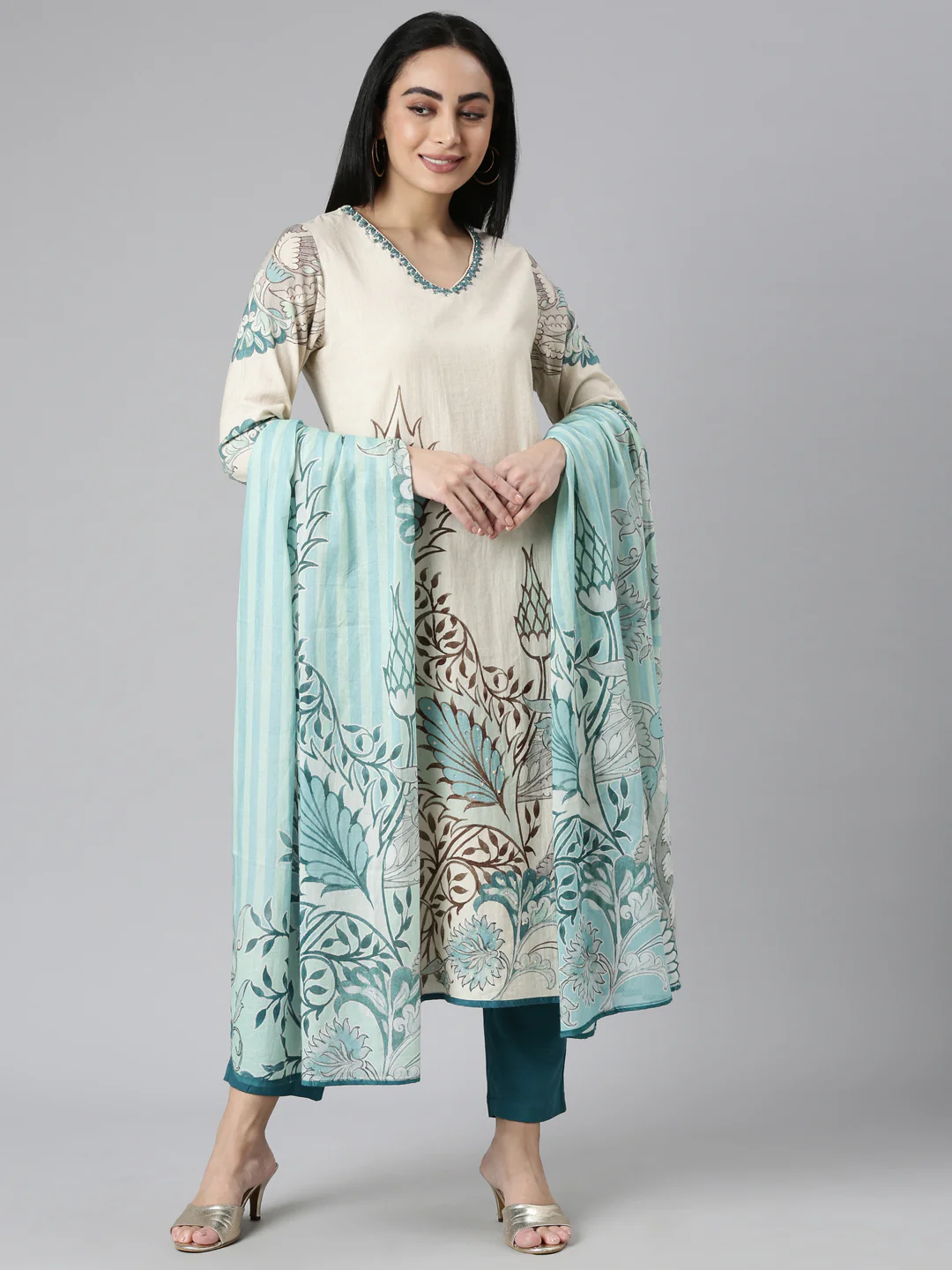Neerus Beige Regular Straight Embroidered Kurta and Trousers With Dupatta - Image 5