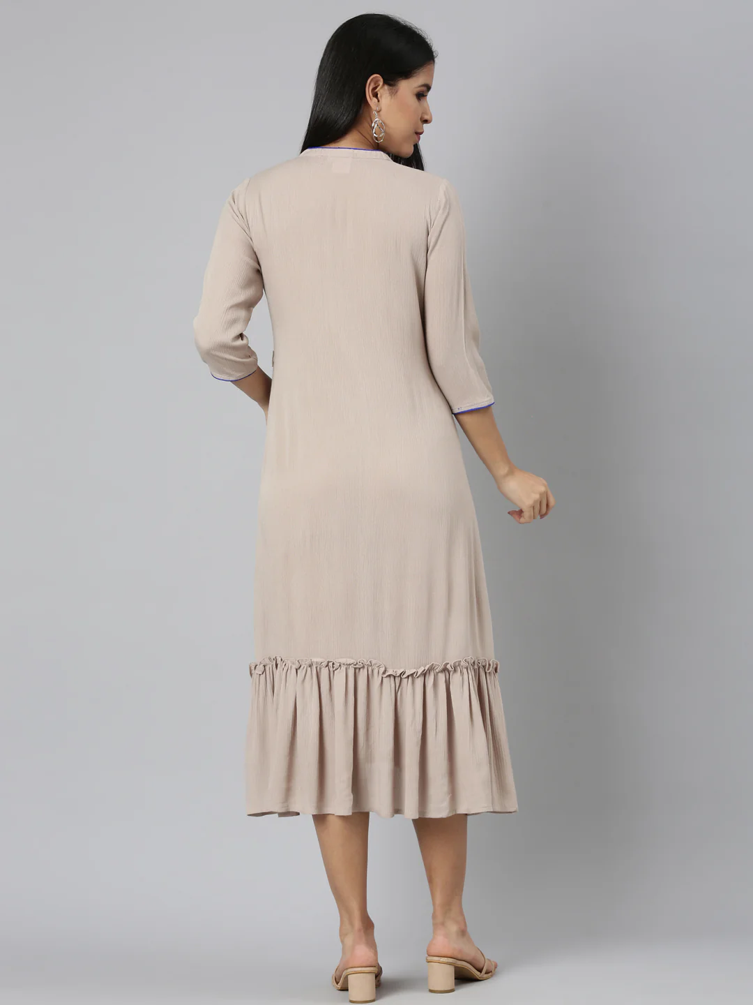 Neerus Beige Straight Casual Solid Straight Kurta - Image 3