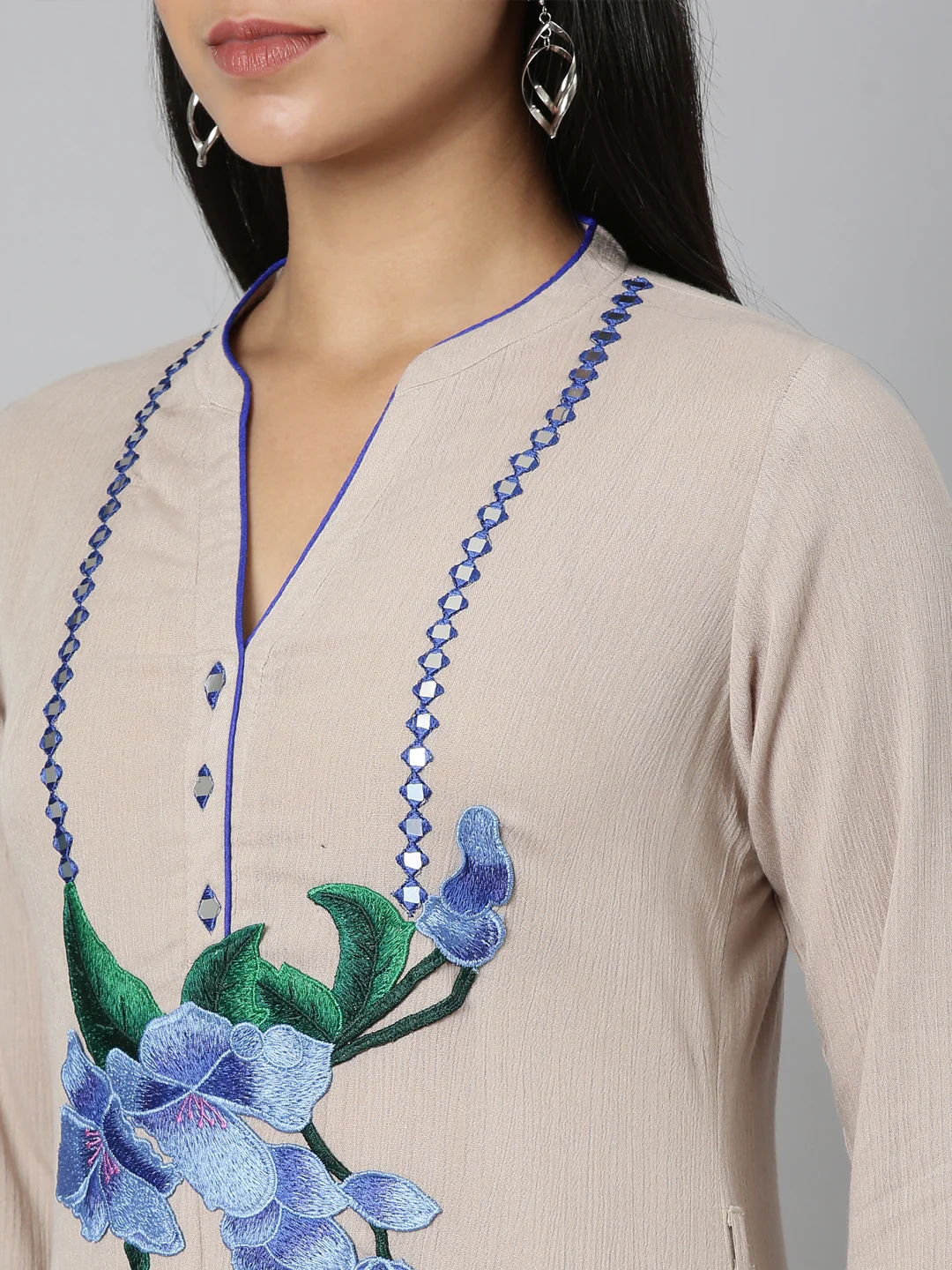 Neerus Beige Straight Casual Solid Straight Kurta - Image 4