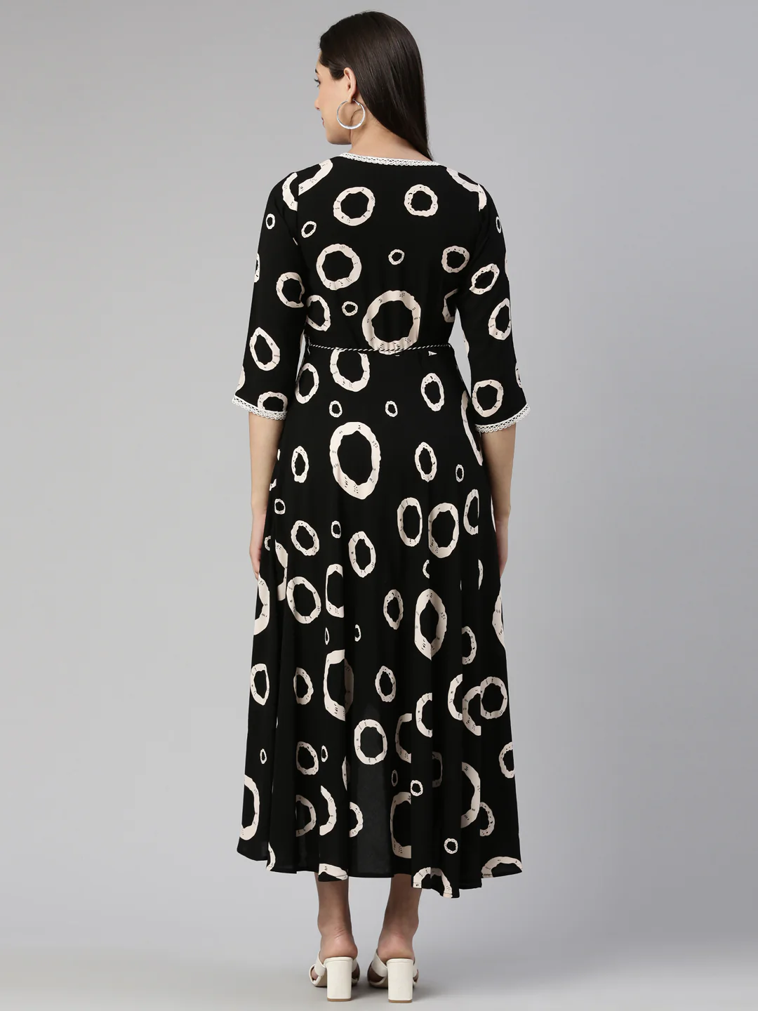 Neerus Black Anarkali Curved Cotton Kurta - Image 3