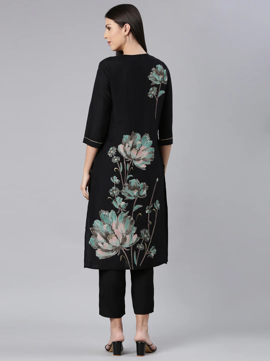 Neerus Black Casual Floral Straight Kurta and Trouser - Image 4