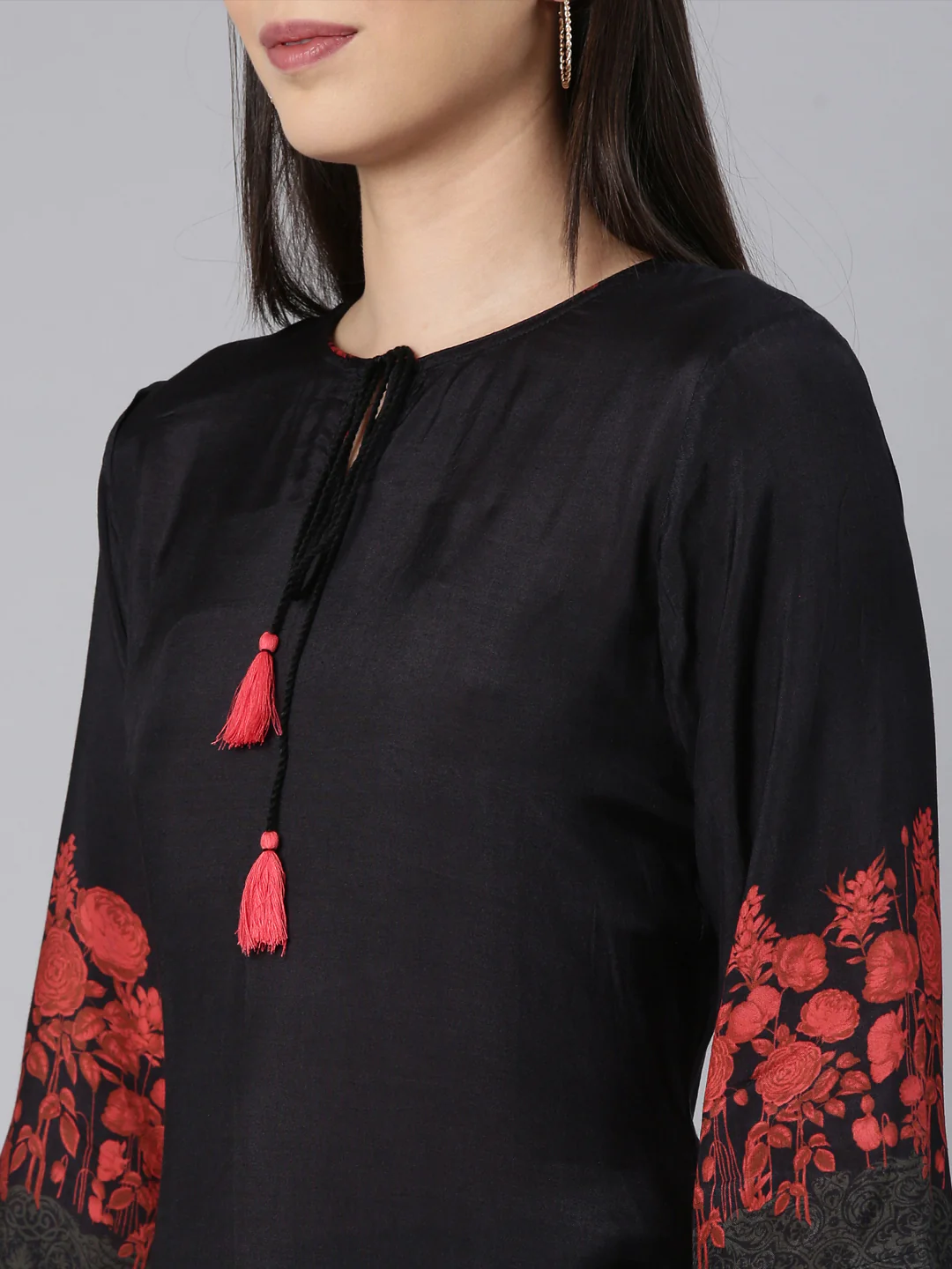 Neerus Black Casual Floral Straight Kurta and Trouser - Image 5