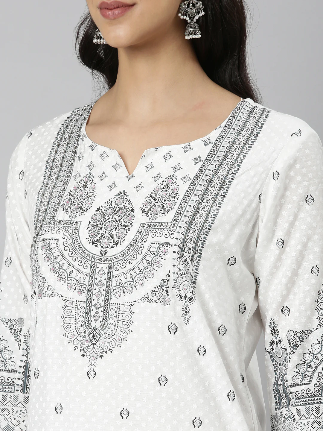 Neerus Black Casual Floral Straight Kurta - Image 4