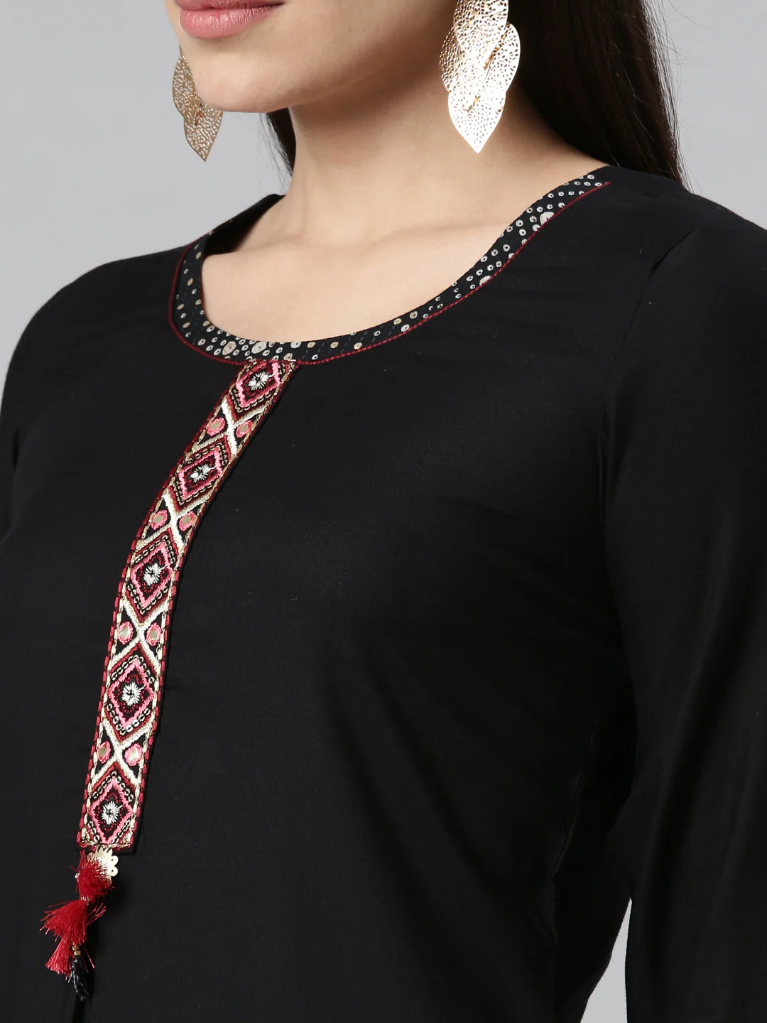 Neerus Black Color Rayon Fabric Kurta - Image 4