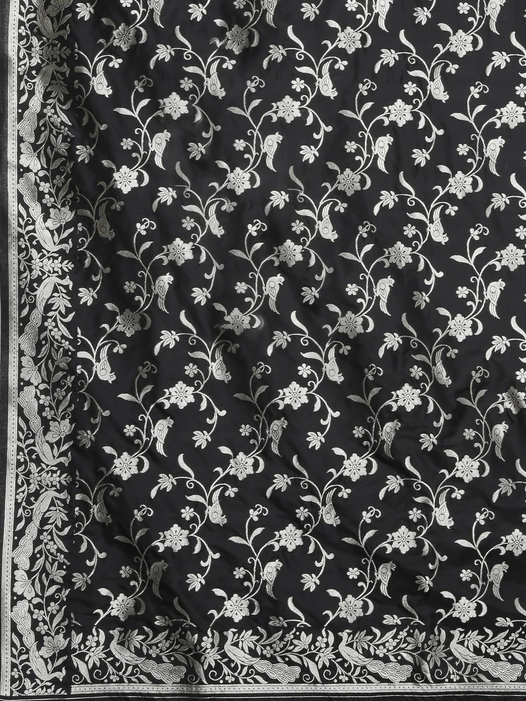 Neerus Black Color Silk Fabric Saree - Image 4