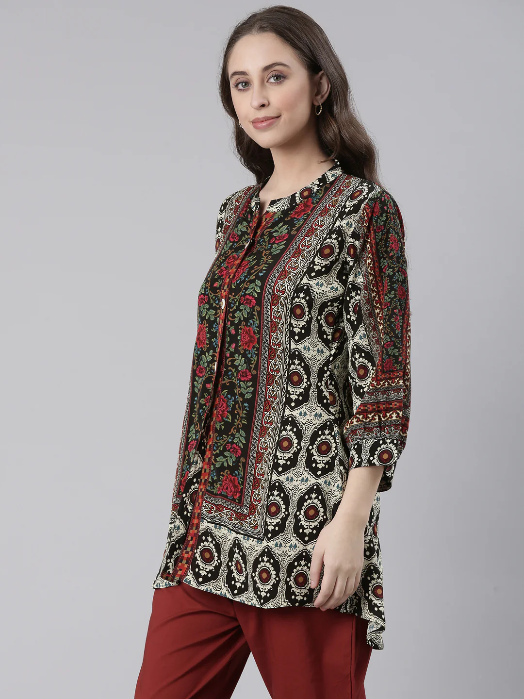 Neerus Black Curved Floral Casual Kurti - Image 2